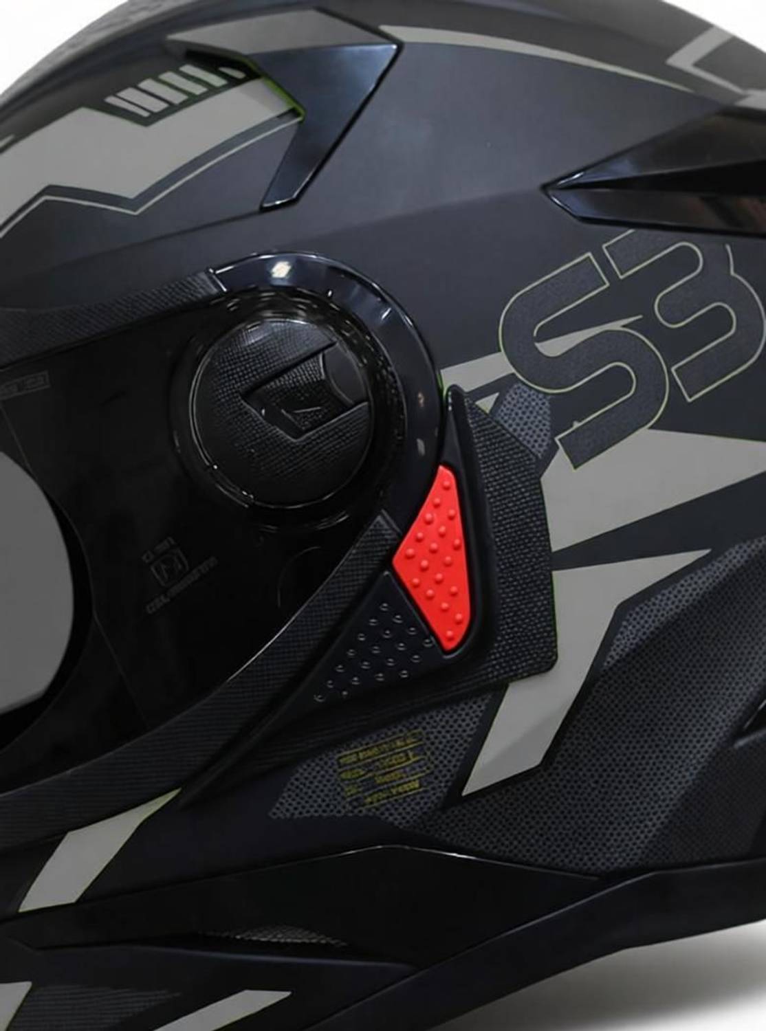 Steelbird SBH-17 Terminator Full Face Graphic Motorbike Helmet - Image 3
