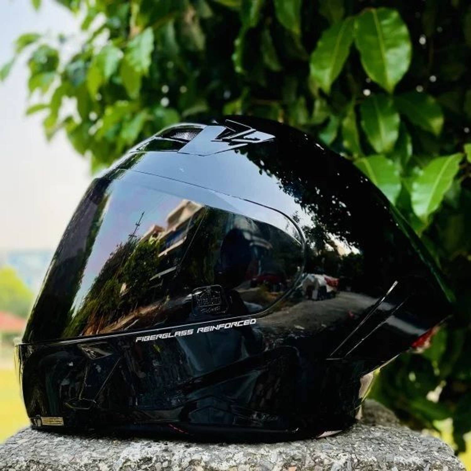 Steelbird Air SBA-11 Tornado ISS Glossy Black Helmet - Image 1