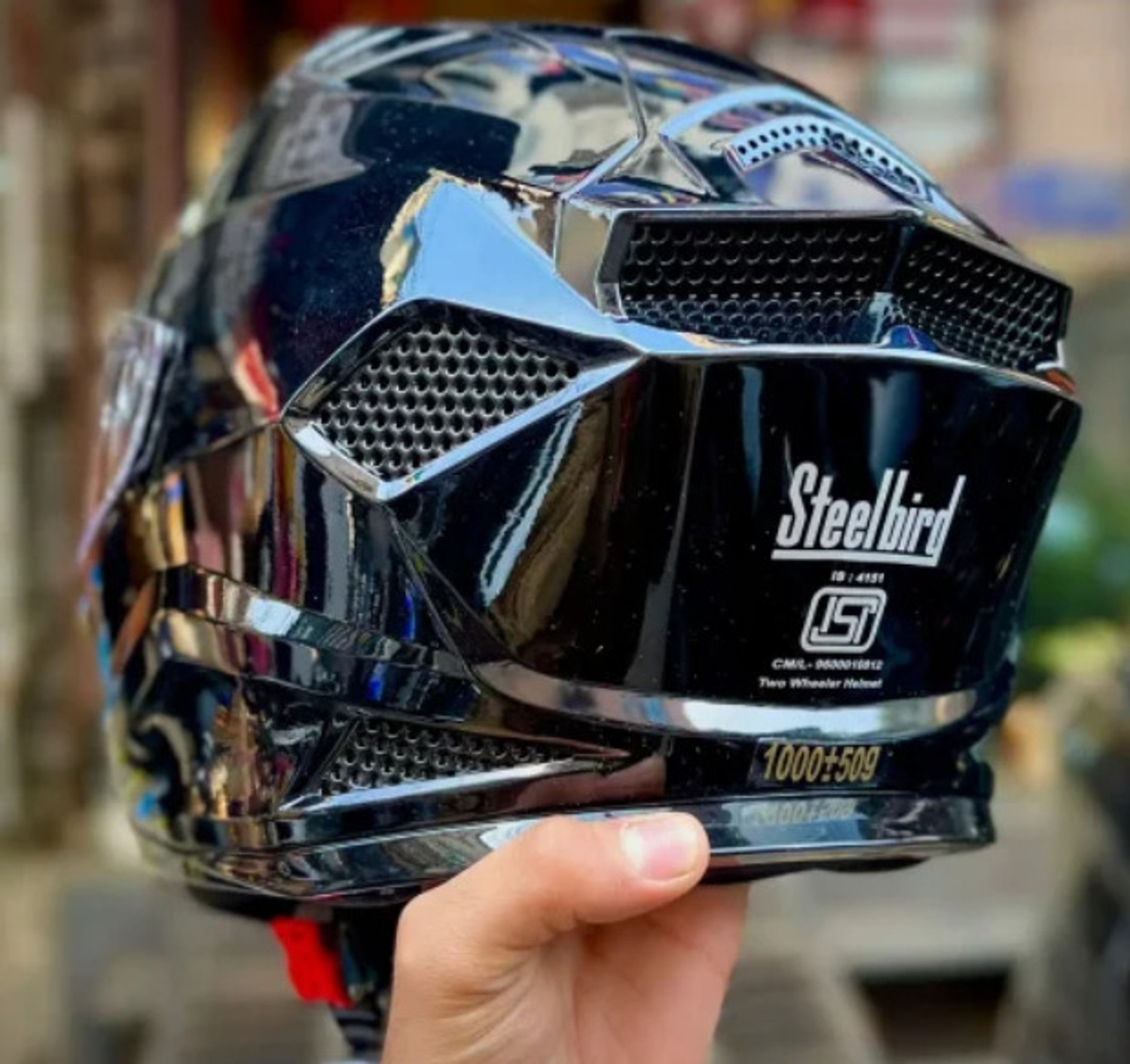 Image of Steelbird Air SBH-25 Sharp Glossy Black Full Face ISI Certified 580mm Medium Motorsports Helmet