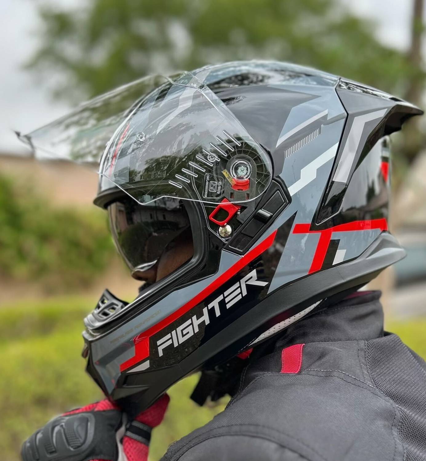 Steelbird Air SBH-57 ISS Fighter Stealth X Full Face Helmet Black Red - Image 4