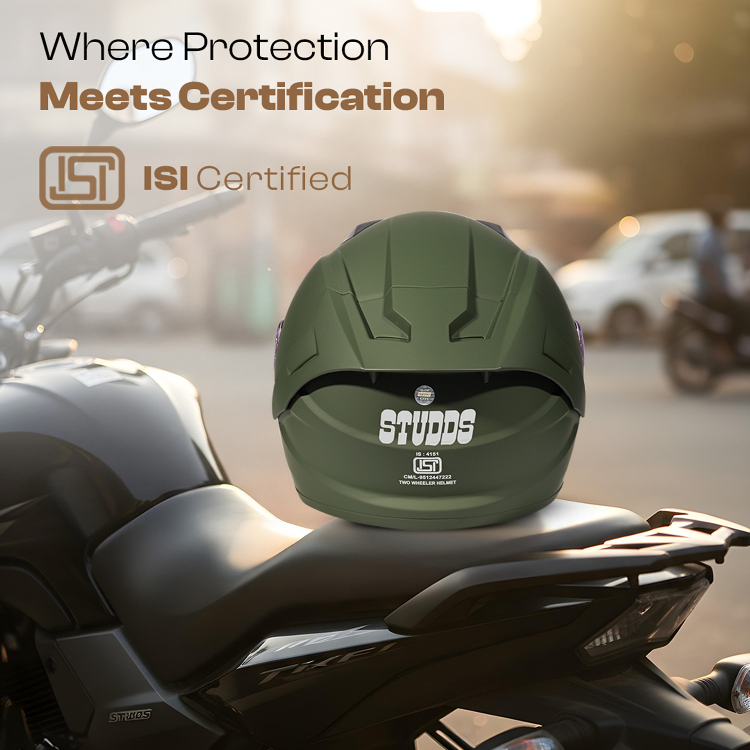 Image of STUDDS Raider Super ISI Certified Full Face Helmet with Spoiler and Clear Visior Motorbike Helmet