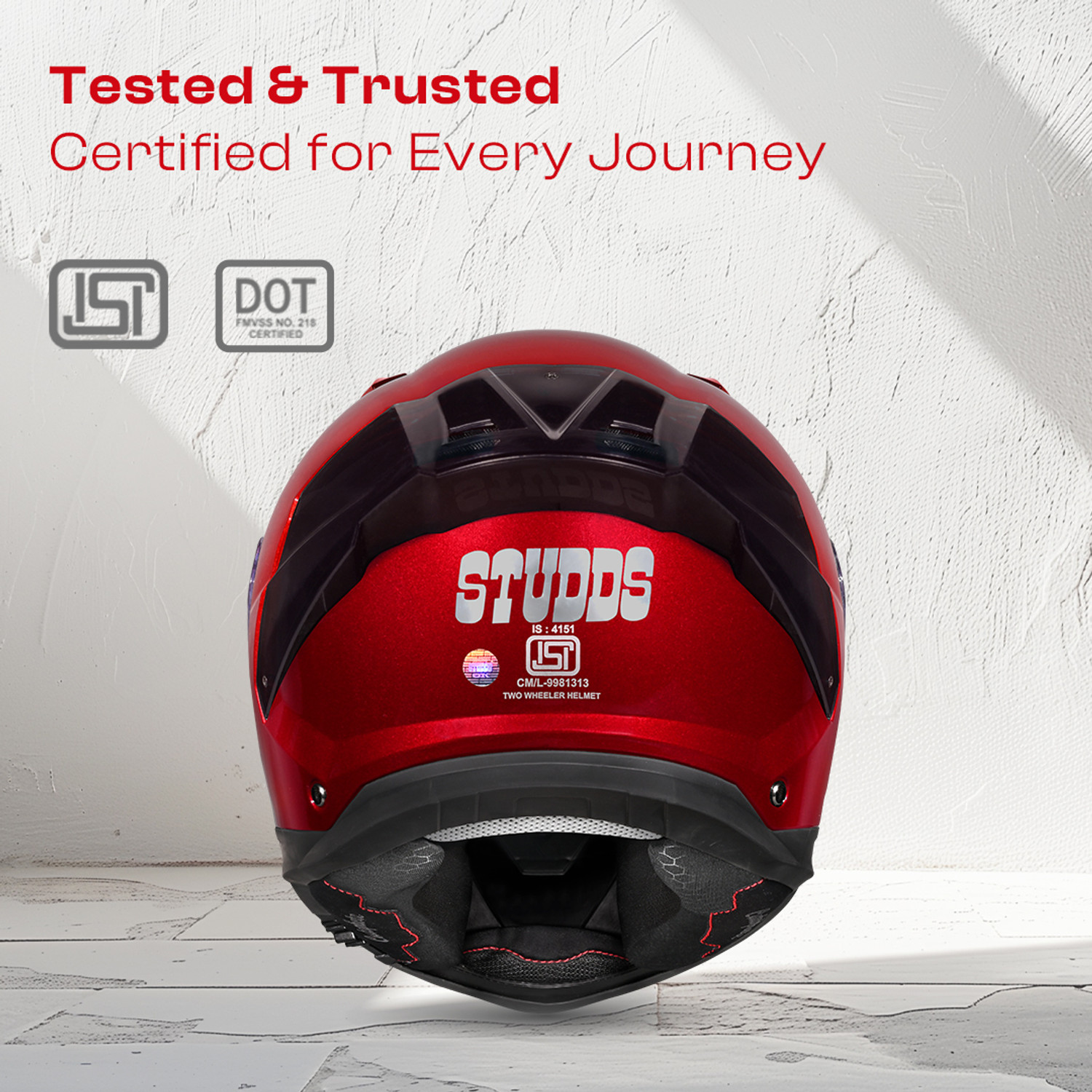 Image of STUDDS Helios Full Face ISI and DOT Certified Helmet with Antifog 100 Lens Motorbike Helmet