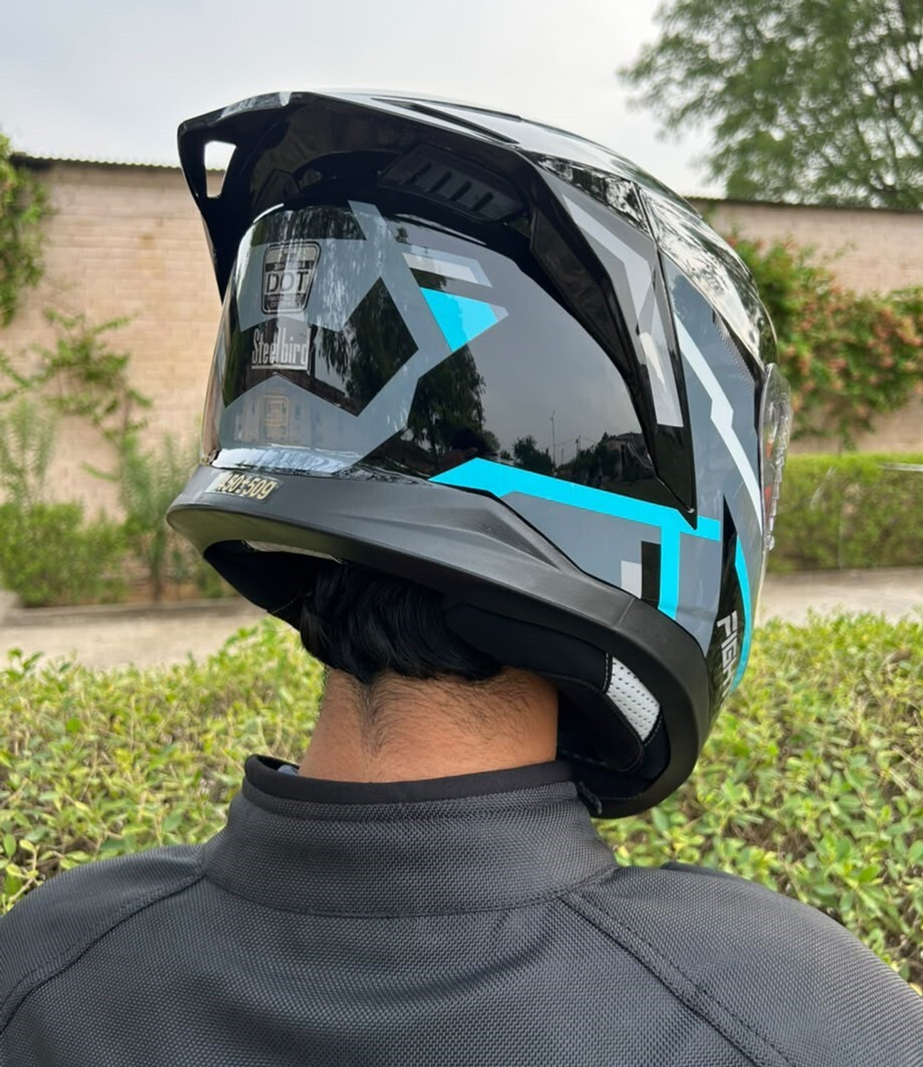 Image of Steelbird Air SBH-57 ISS Fighter Stealth X ISI /DOT Full Face Black Jazz Blue Medium 580MM Motorbike Helmet