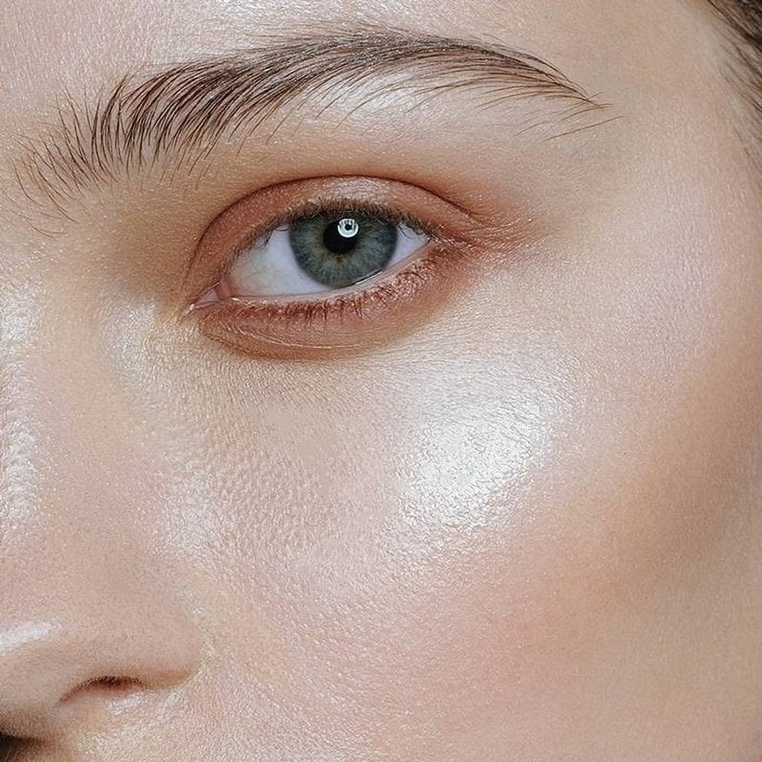 Image of Rudvya Glow Baked Highlighter Palette Buildable - long-lasting shimmer Highlighter