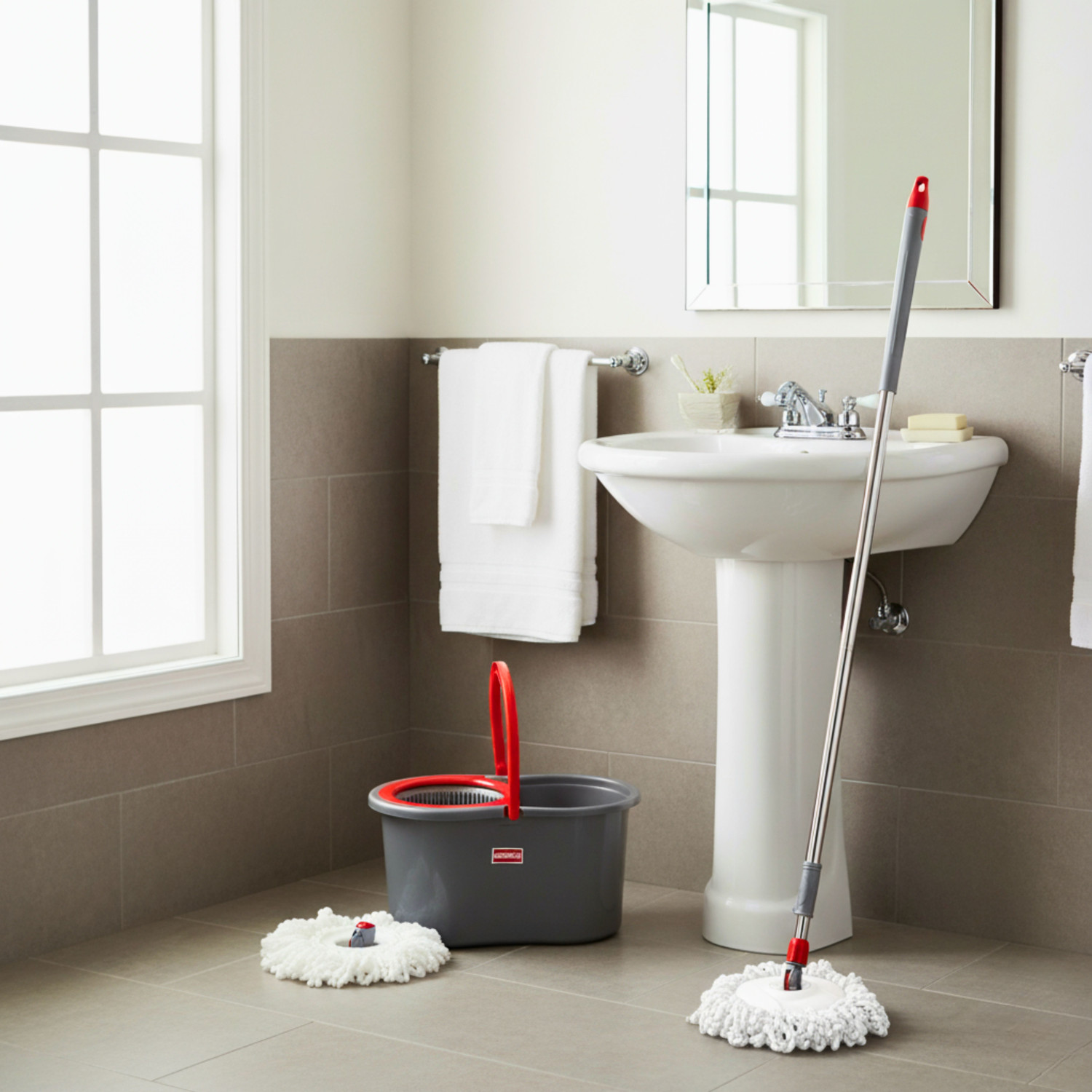 Image of MODWARE 360 Spin Mop & Bucket Set with Wringer, Microfiber Refill, Red, 7L Mop Set