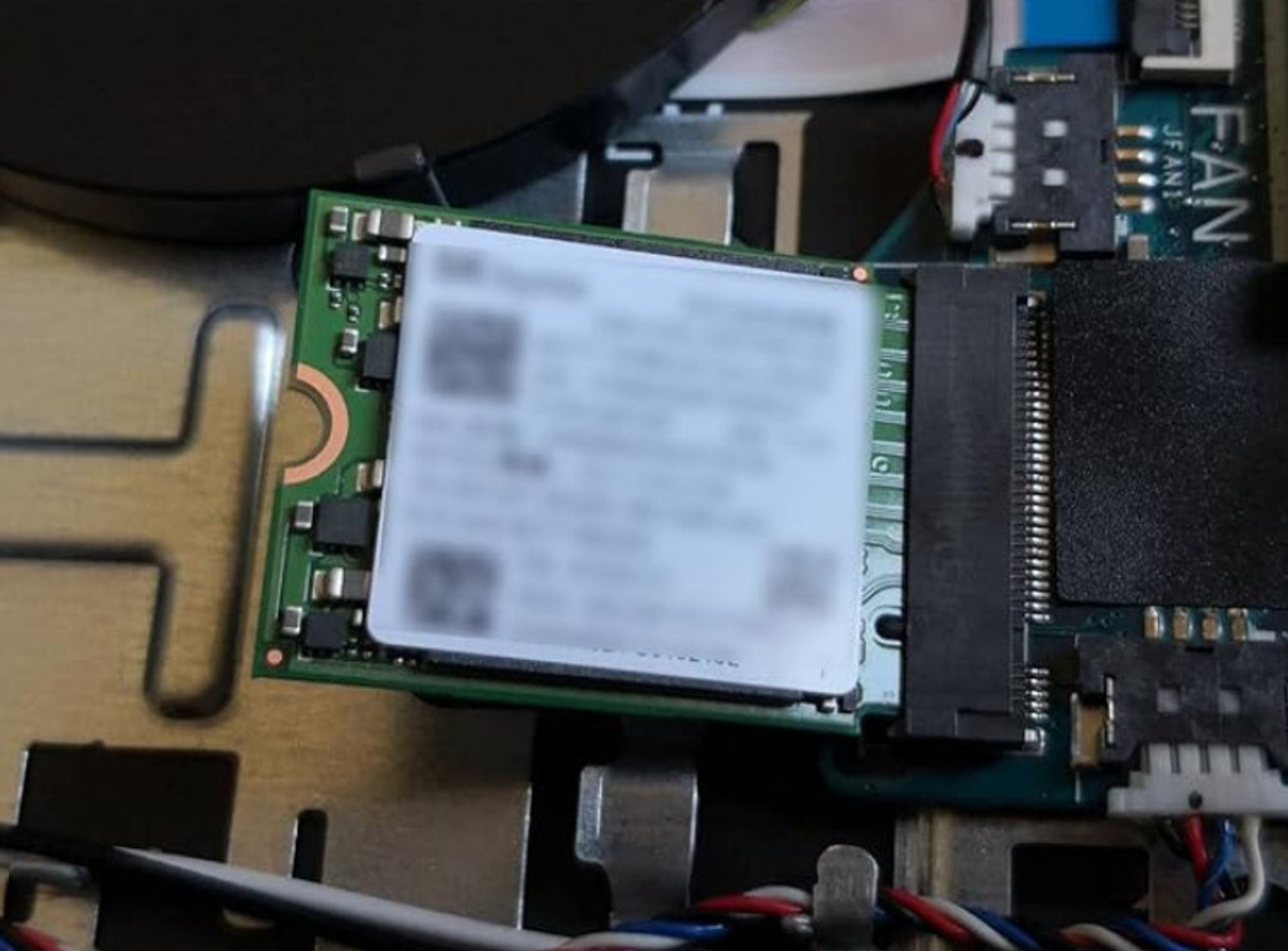 Image of Sk Hynix BC711 512 GB All in One PC's, Desktop, Laptop Green PCIe NVMe Internal Solid State Drive (SSD) (HFM512GD3GX013NBC)