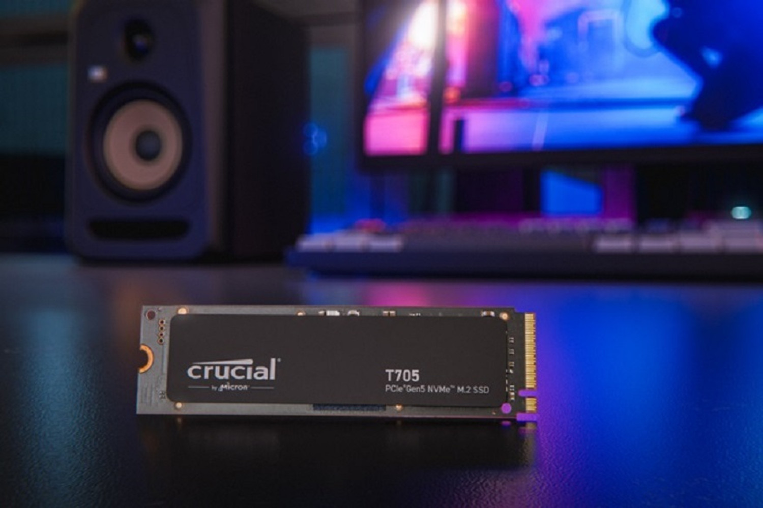 Image of Crucial T705 2 TB Desktop, Laptop Black PCIe NVMe Internal Solid State Drive (SSD) (CT2000T705SSD3)