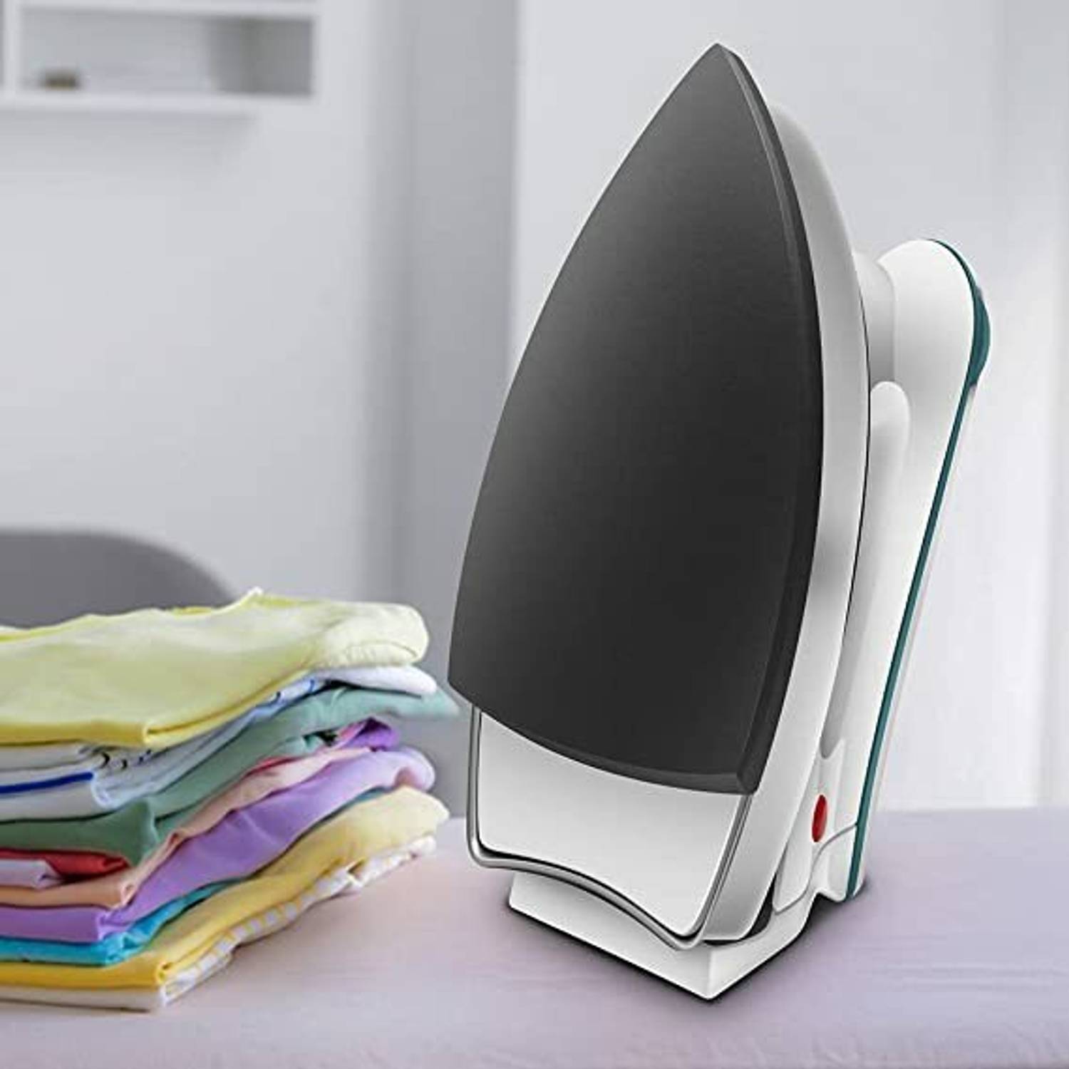 Wipro GD 203 1200W Dry Iron - Image 2
