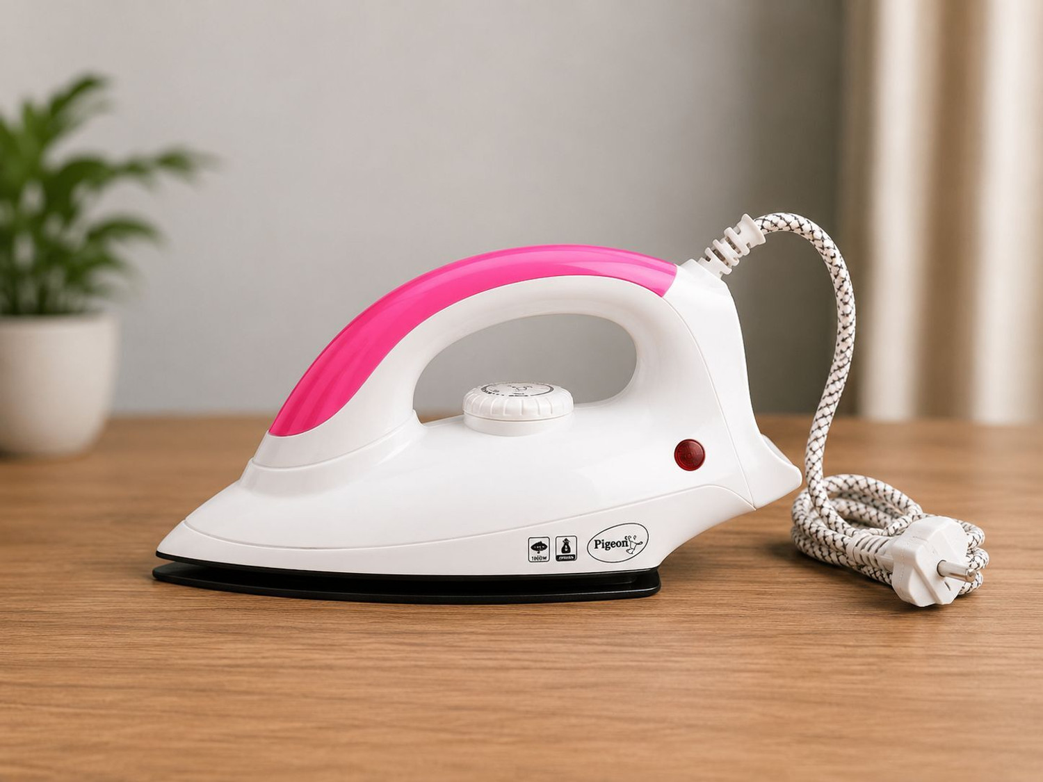 Image of Pigeon UN-CORD 1300W 1300 W Dry Iron