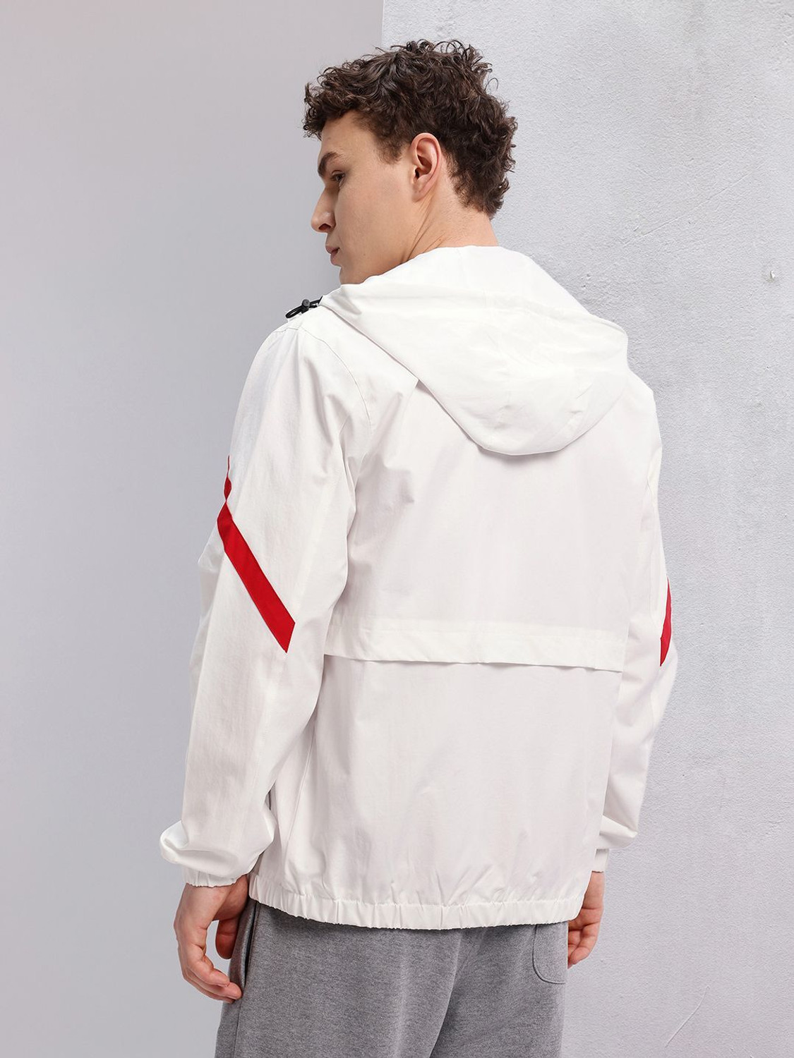 Image of HRX by Hrithik Roshan Full Sleeve Solid Men Sports Jacket