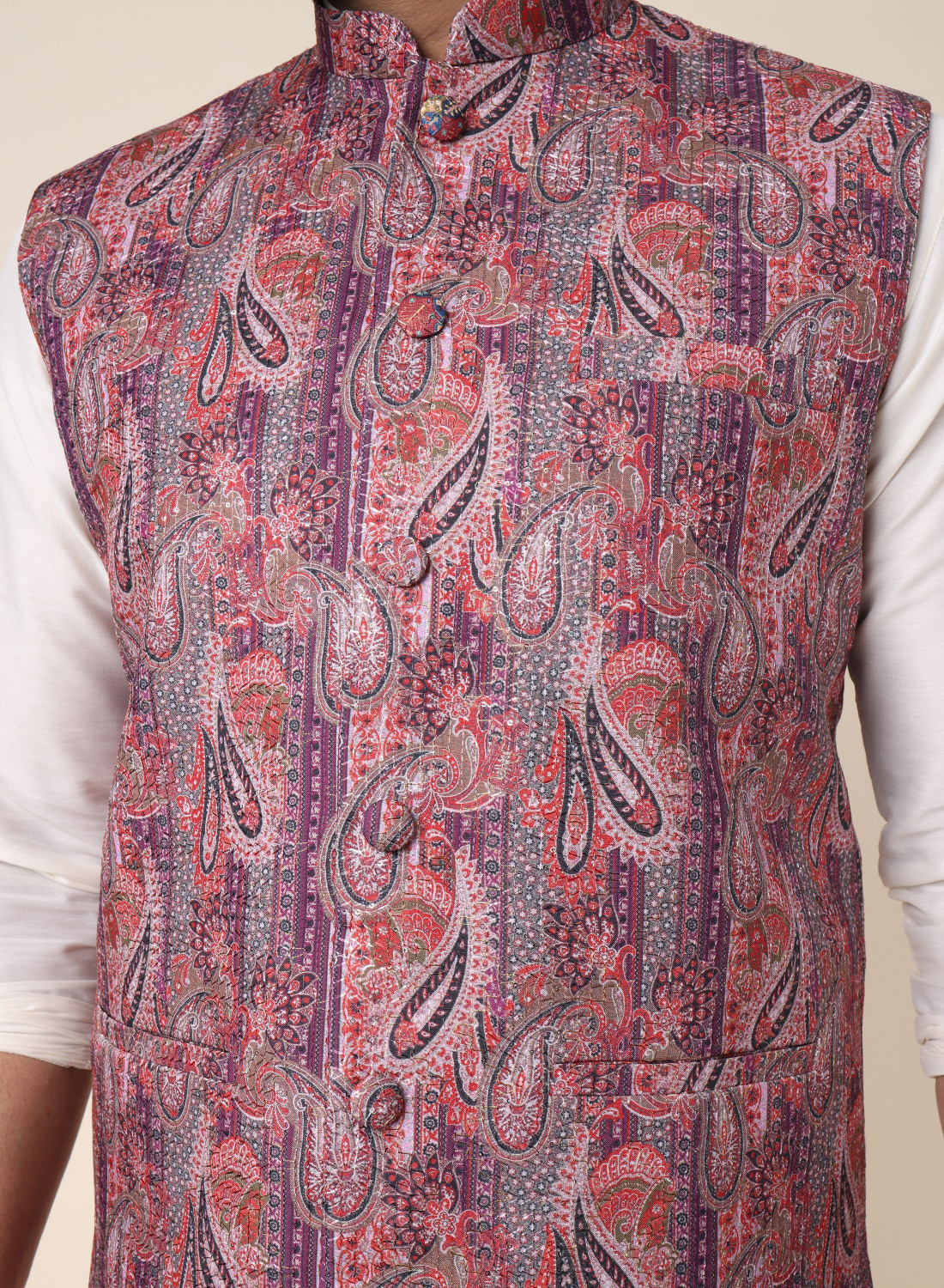 Image of W & G Sleeveless Self Design Men Jacket
