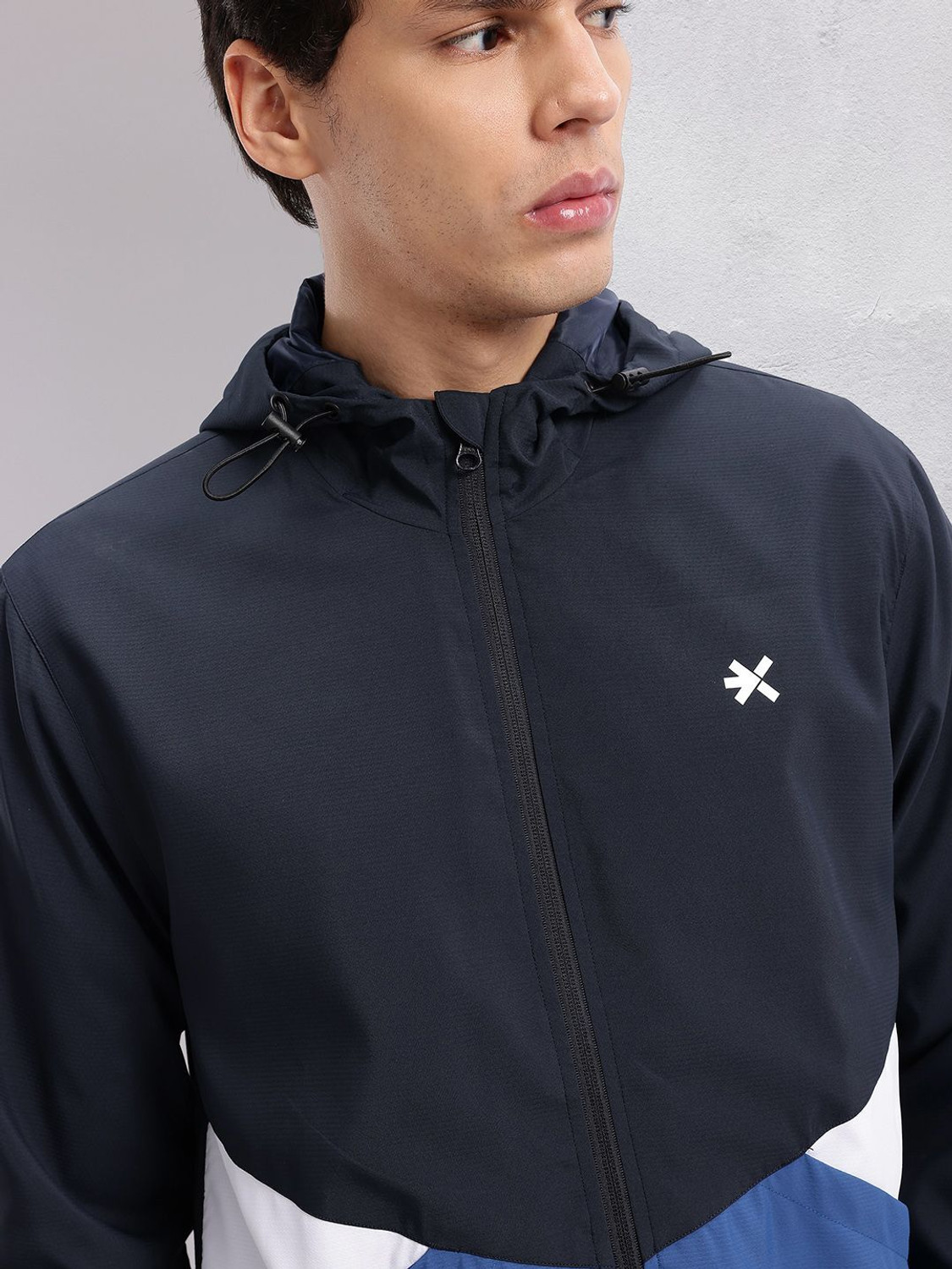 Image of HRX by Hrithik Roshan Full Sleeve Colorblock Men Jacket