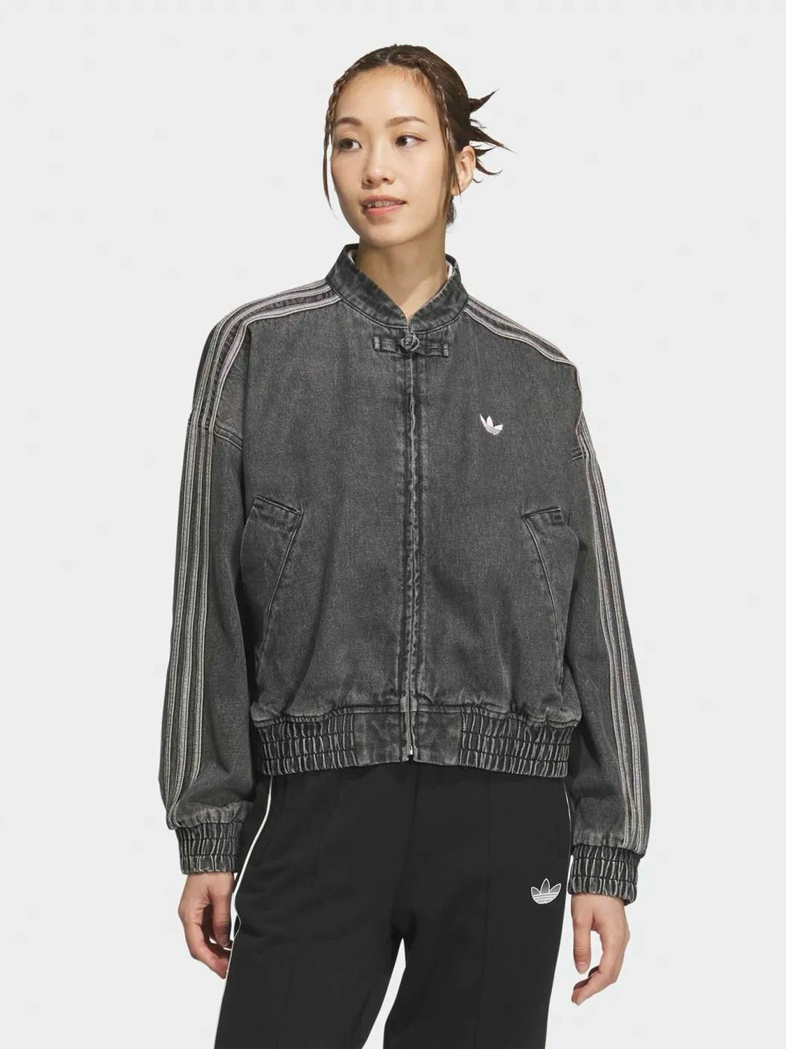 Image of uibok Full Sleeve Washed Women Denim Jacket