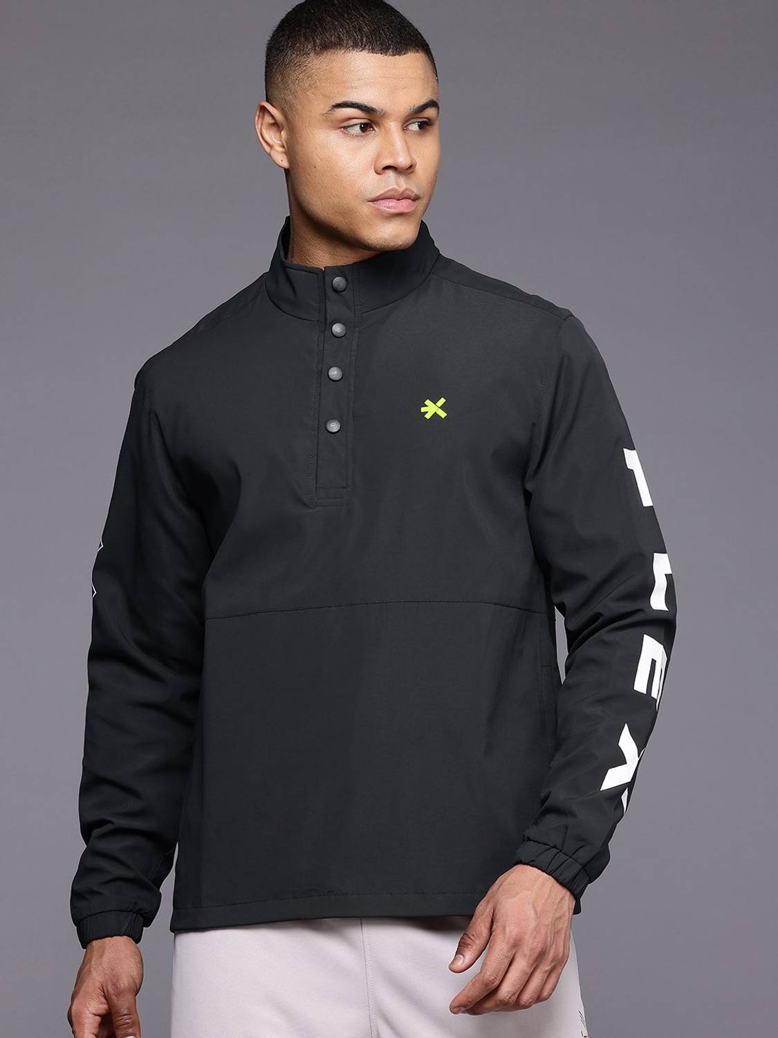 HRX by Hrithik Roshan Full Sleeve Solid Men Jacket - Image 3
