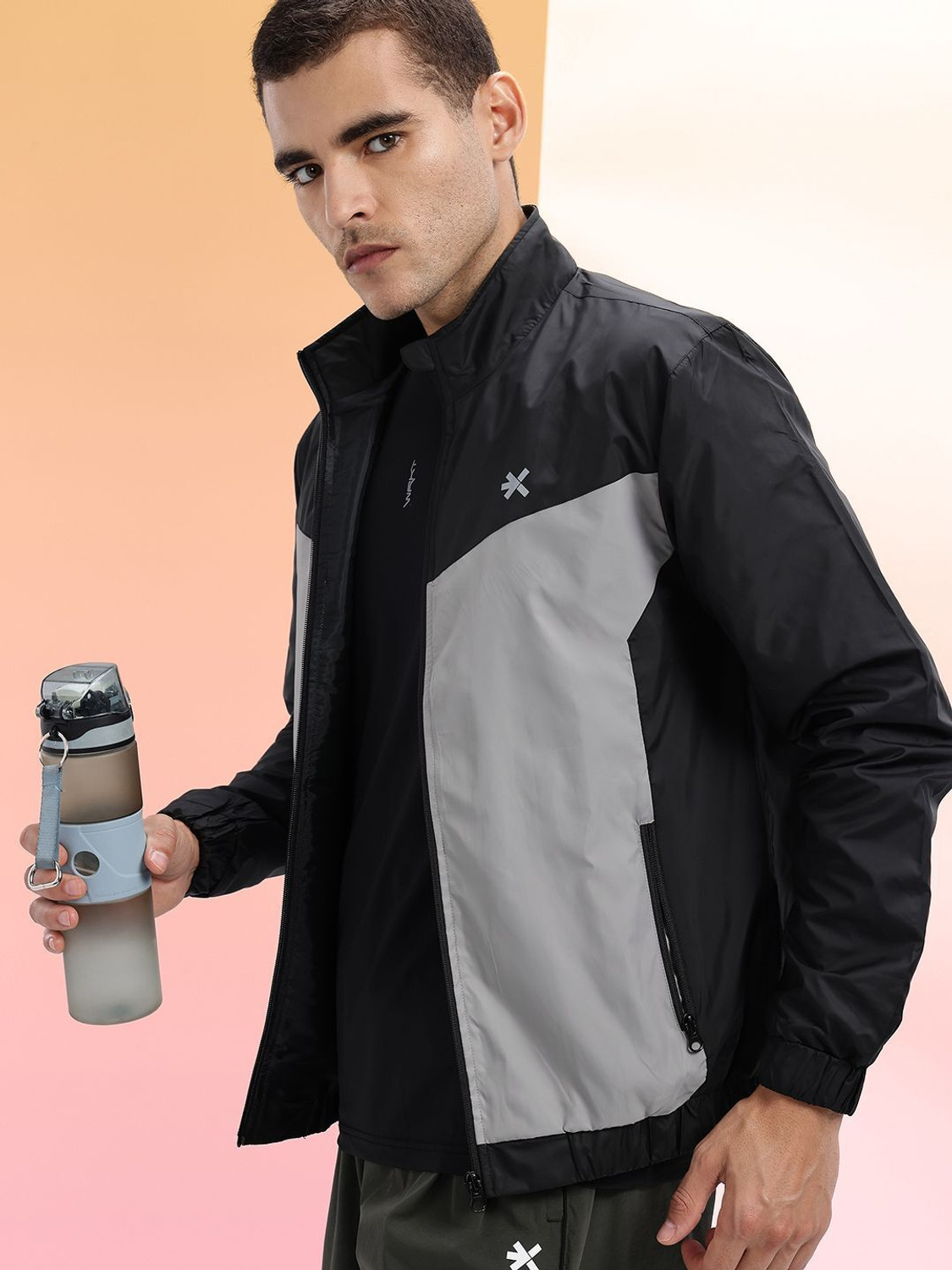 Image of HRX by Hrithik Roshan Full Sleeve Colorblock Men Jacket