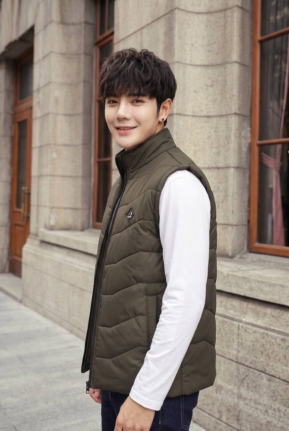 METRONAUT Men Sleeveless Self Design Jacket - Image 2