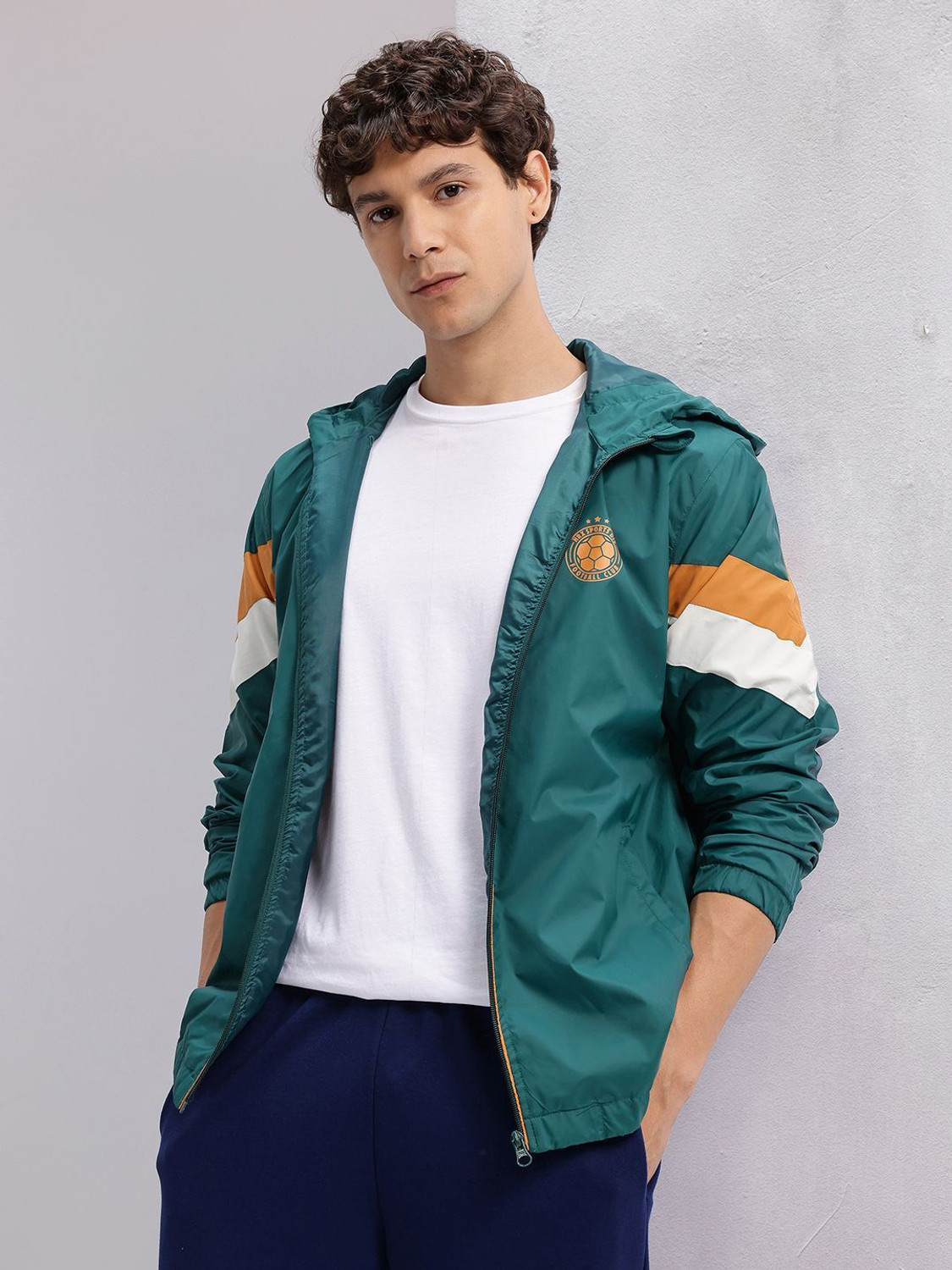 Image of HRX by Hrithik Roshan Full Sleeve Solid Men Jacket