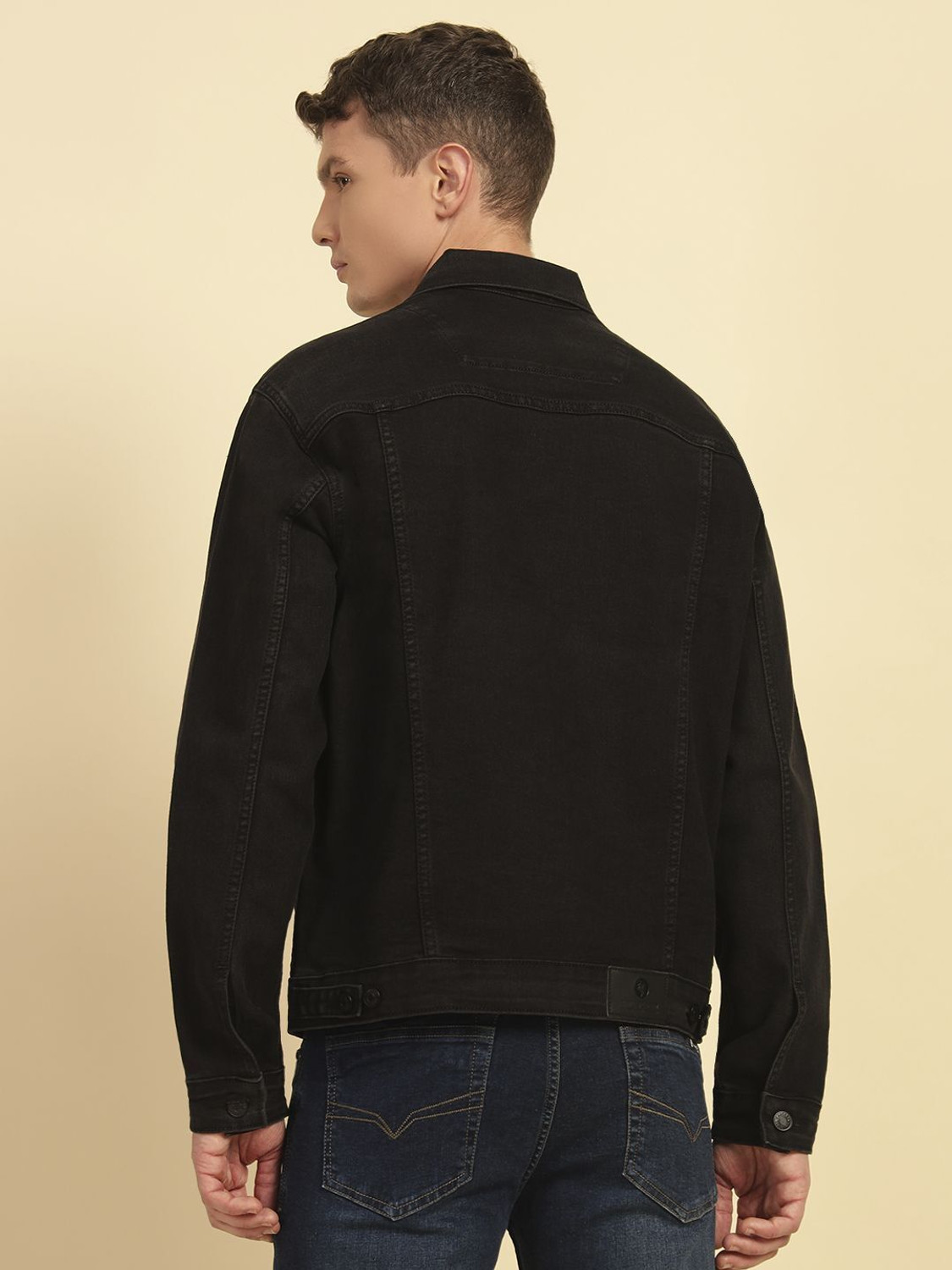 Image of CANTABIL Men Solid Jacket