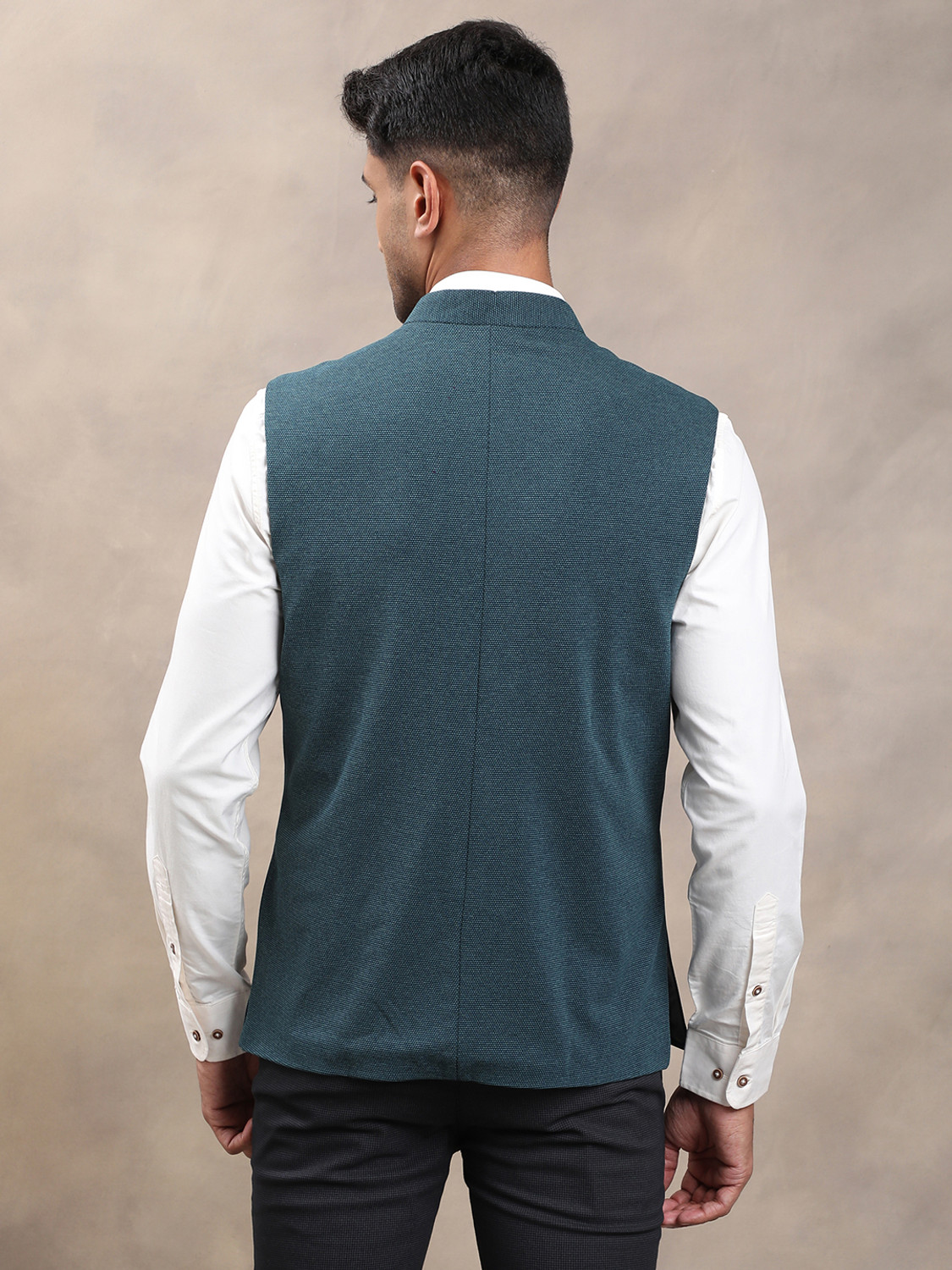 Image of TURTLE Solid Men Waistcoat