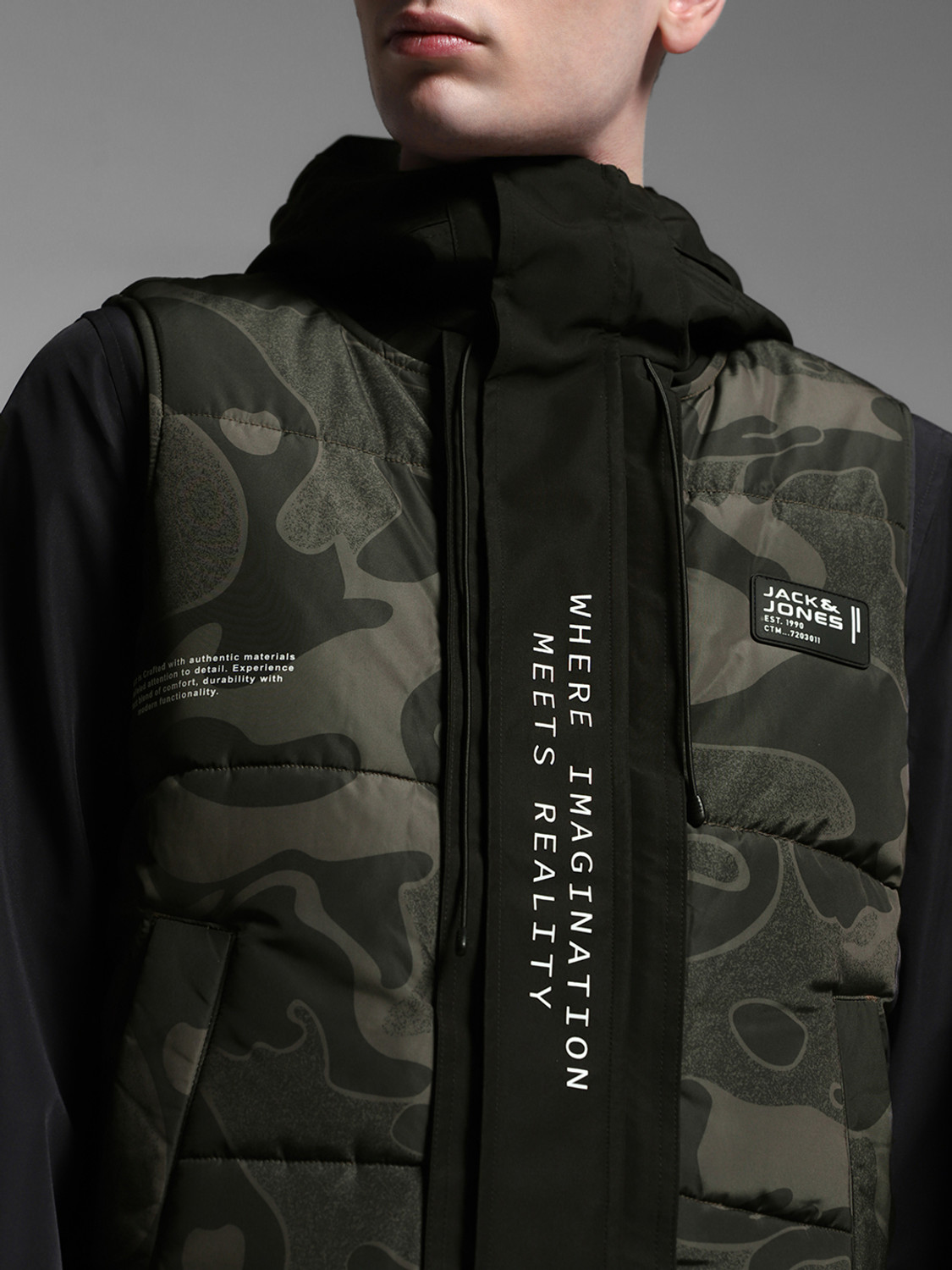 Image of JACK & JONES Full Sleeve Camouflage Men Jacket