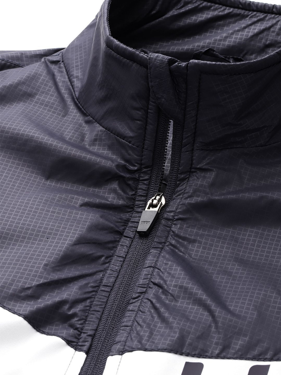 Image of HRX by Hrithik Roshan Full Sleeve Striped Men Jacket