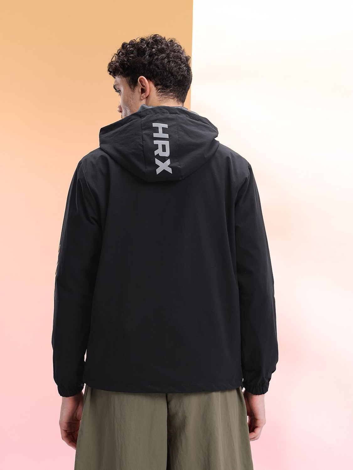Image of HRX by Hrithik Roshan Full Sleeve Printed Men Sports Jacket