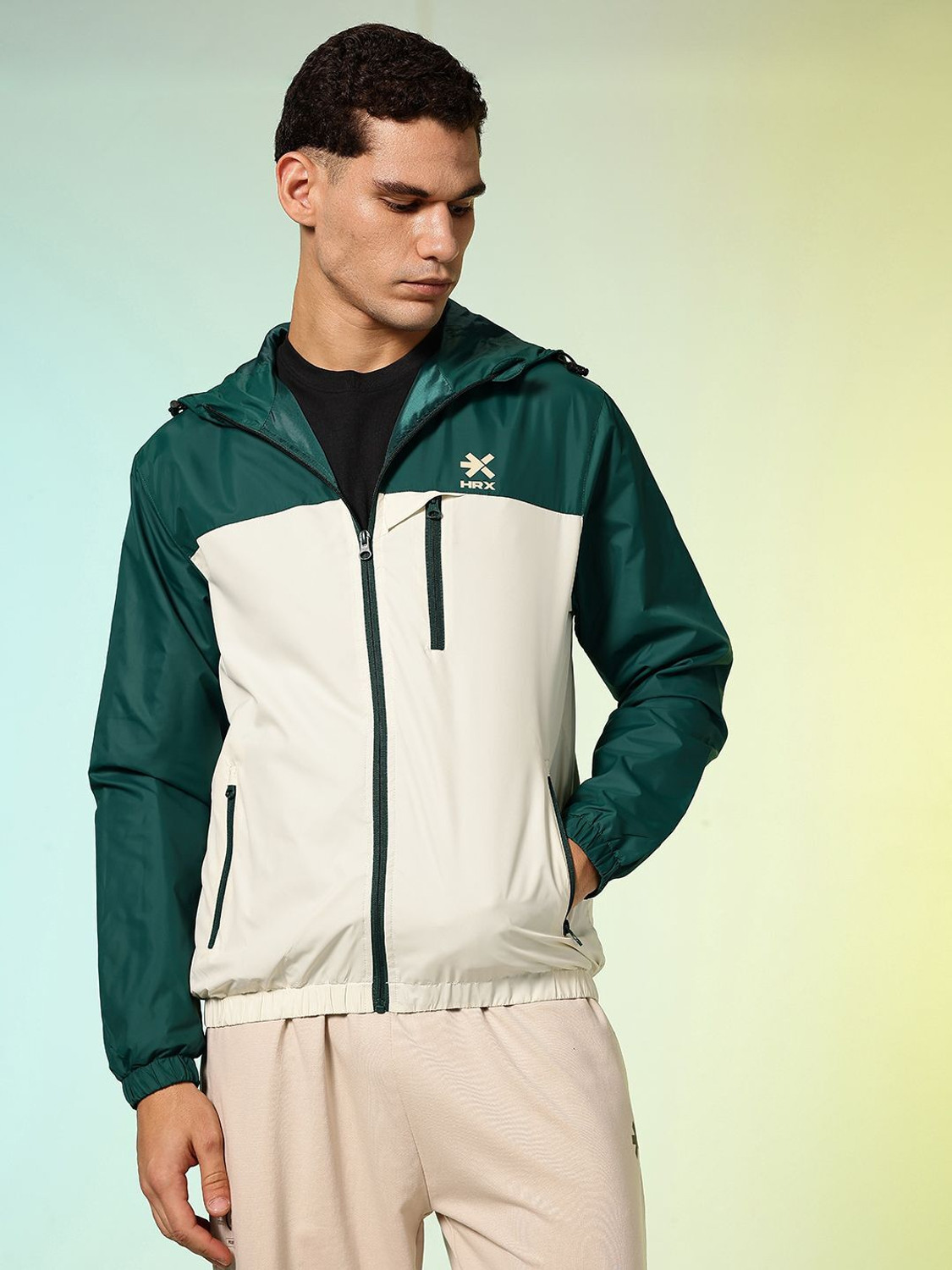 Image of HRX by Hrithik Roshan Full Sleeve Colorblock Men Jacket
