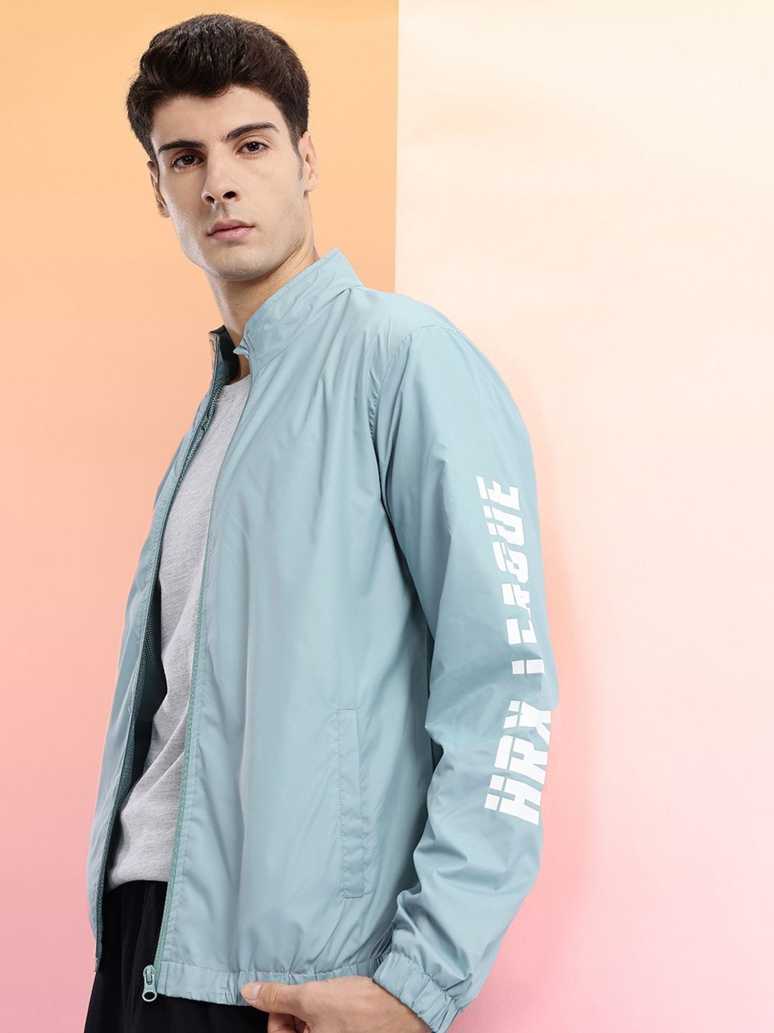 Image of HRX by Hrithik Roshan Full Sleeve Solid Men Tailored Jacket