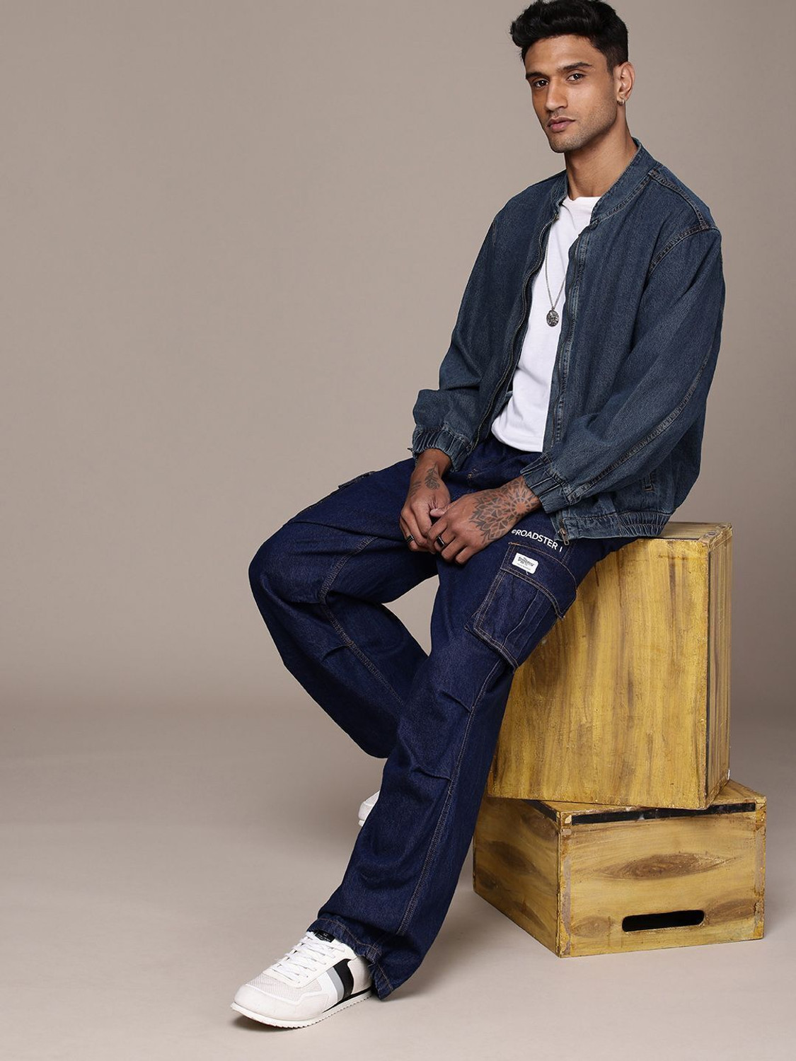 Image of Roadster Men Solid Bomber Jacket