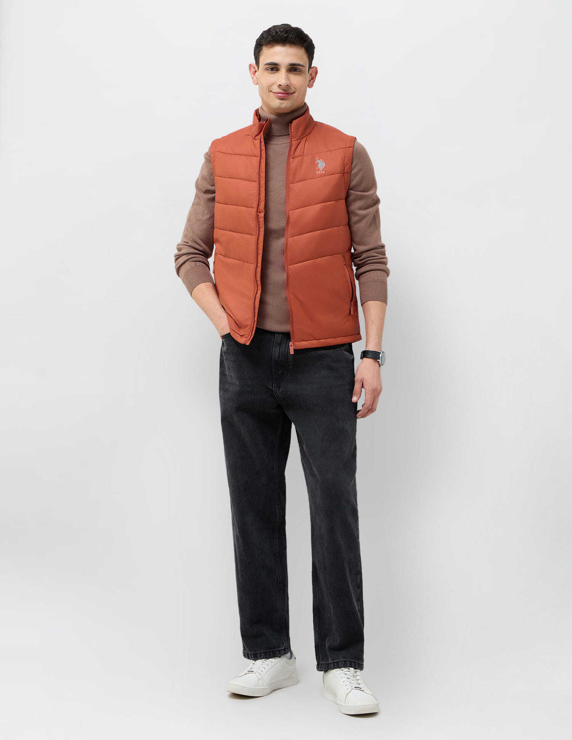 Image of U.S. POLO ASSN. Sleeveless Solid Men Jacket