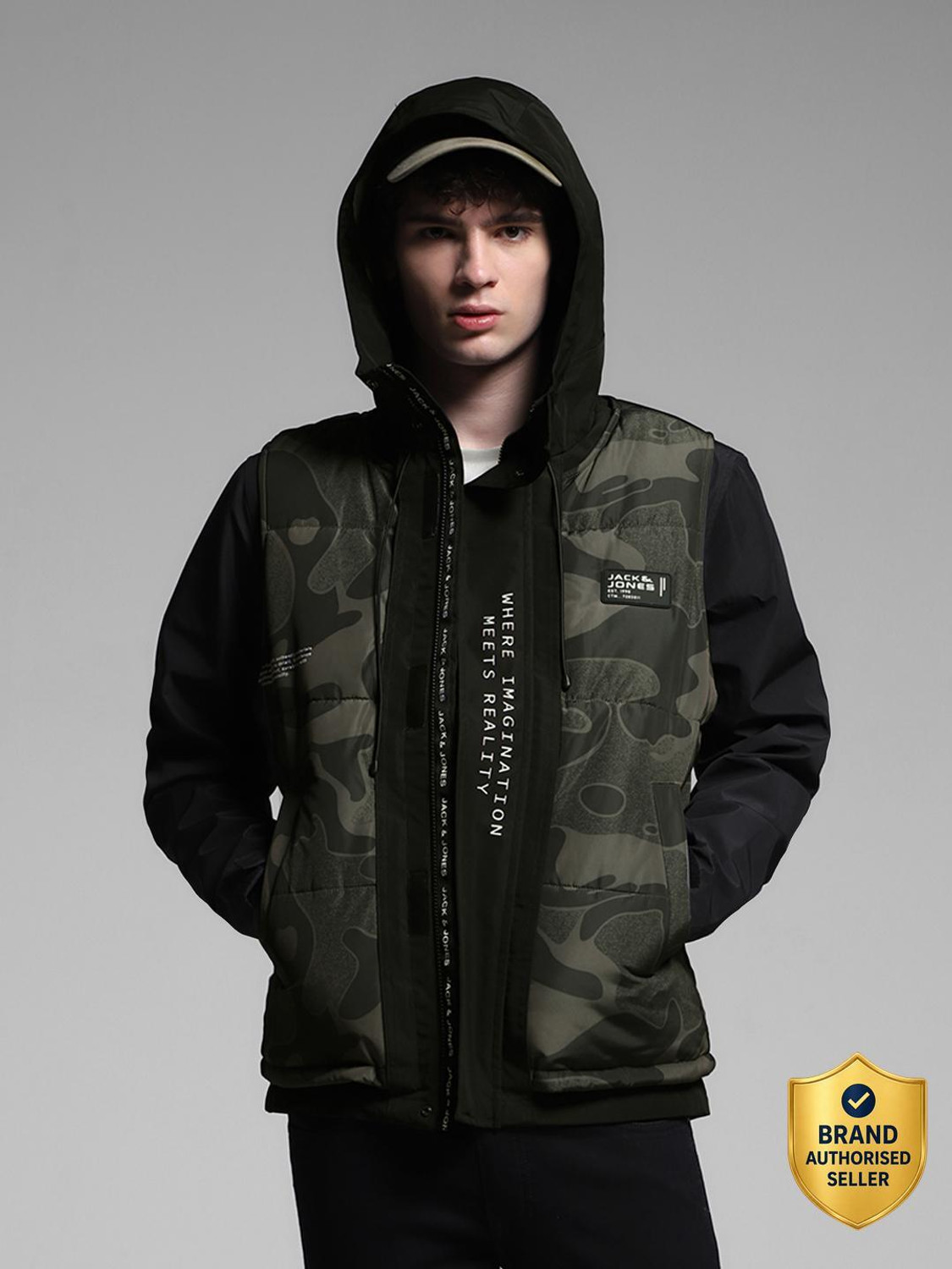 Image of JACK & JONES Full Sleeve Camouflage Men Jacket