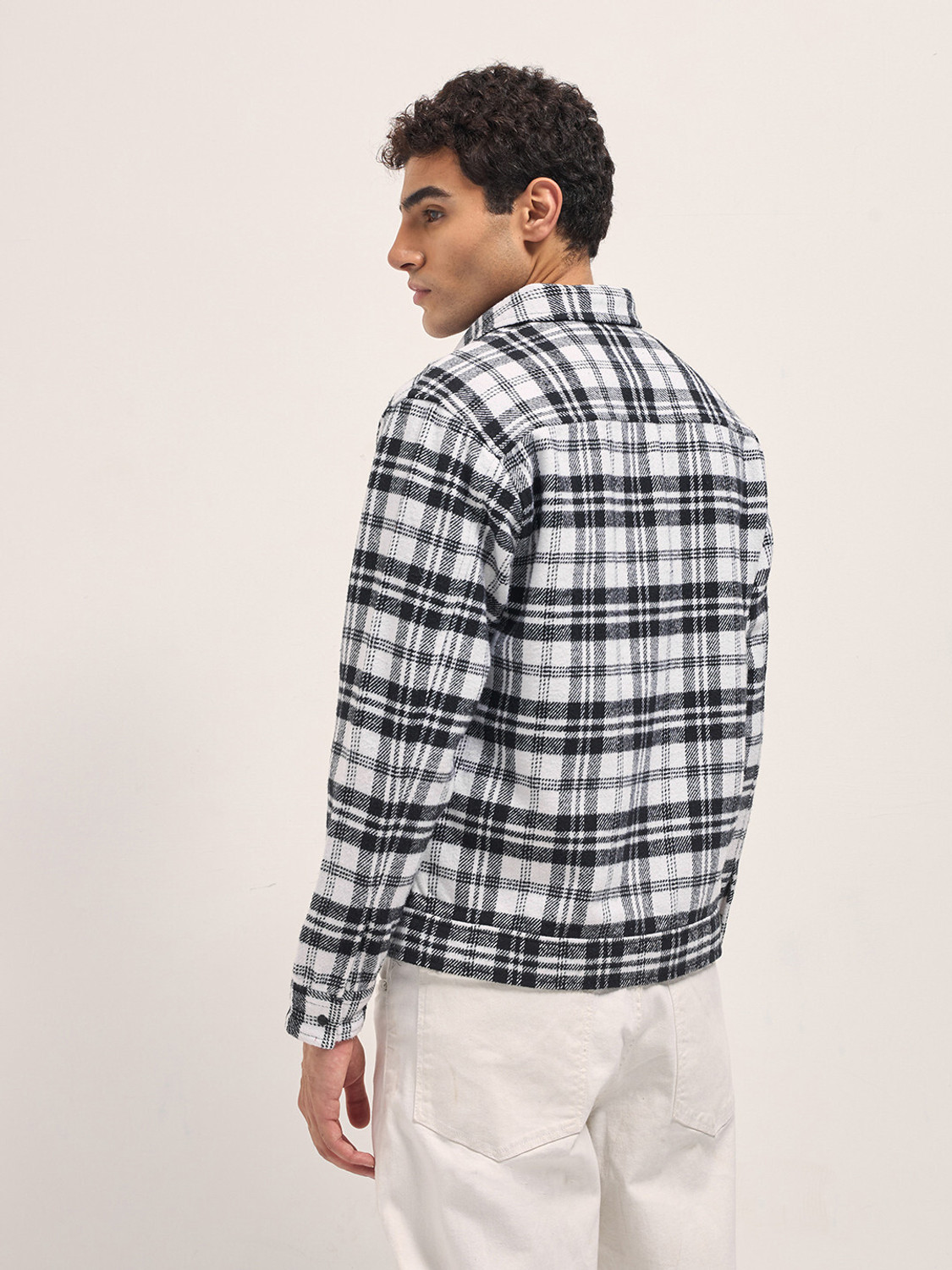 Image of THE BEAR HOUSE Full Sleeve Checkered Men Jacket