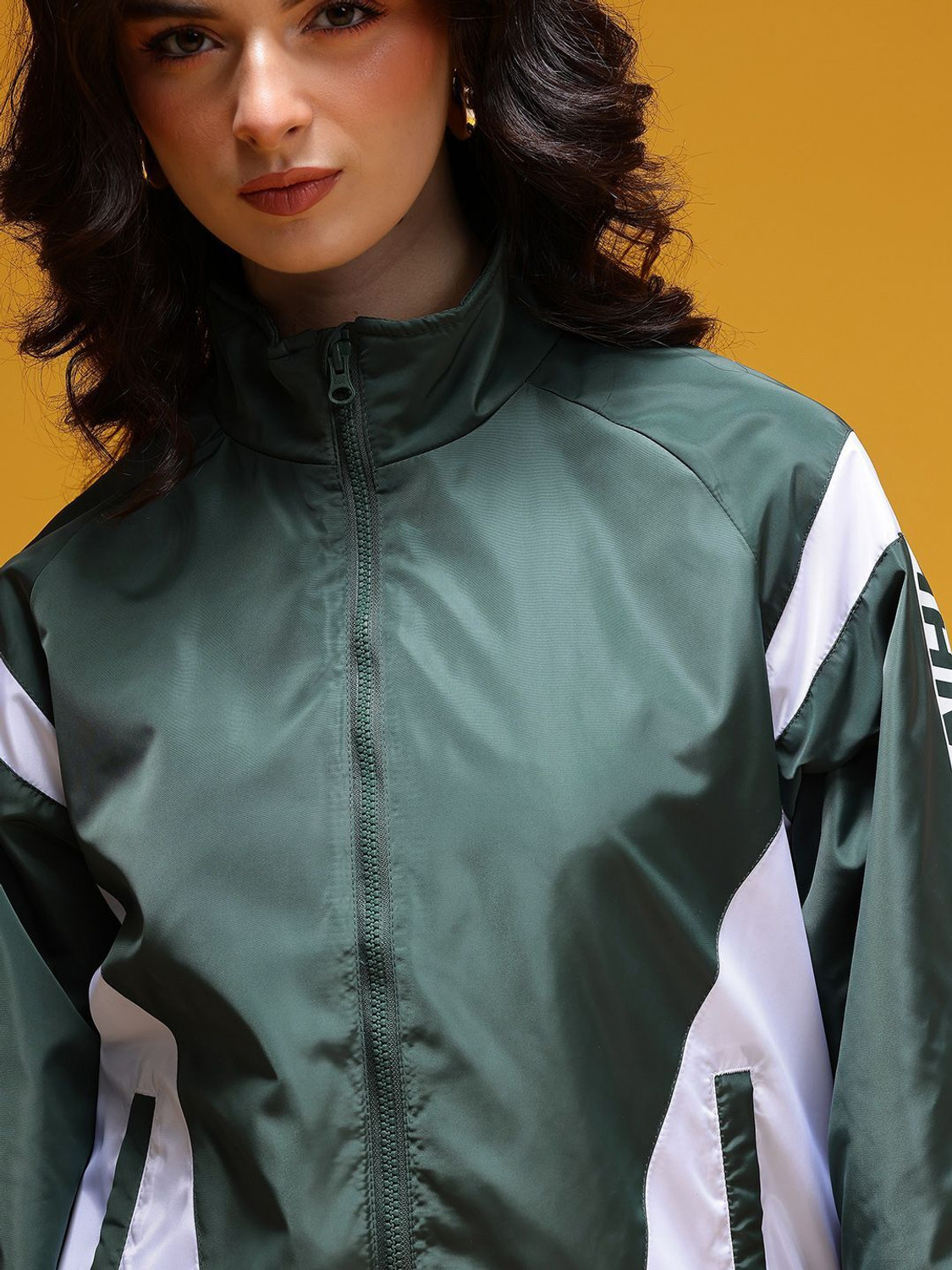 Image of HERE&NOW Full Sleeve Colorblock Women Jacket