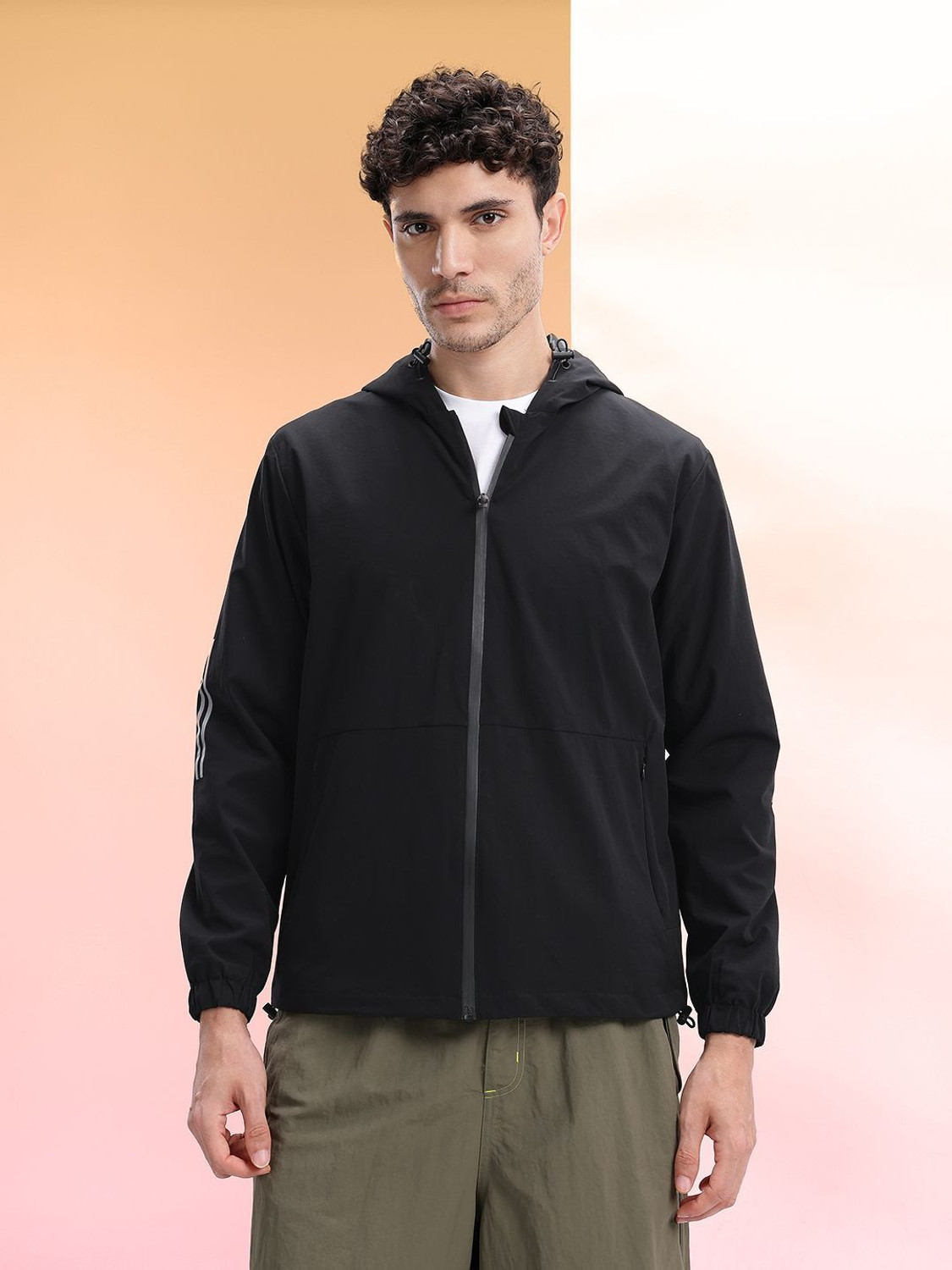 Image of HRX by Hrithik Roshan Full Sleeve Printed Men Sports Jacket
