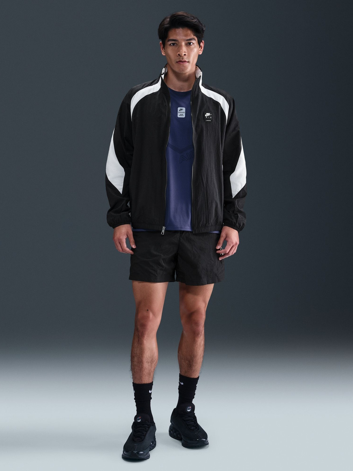 Image of NIKE Full Sleeve Colorblock Men Jacket