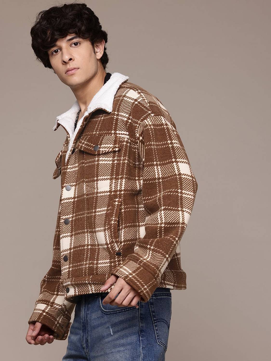 Roadster Full Sleeve Checkered Men Jacket - Image 4