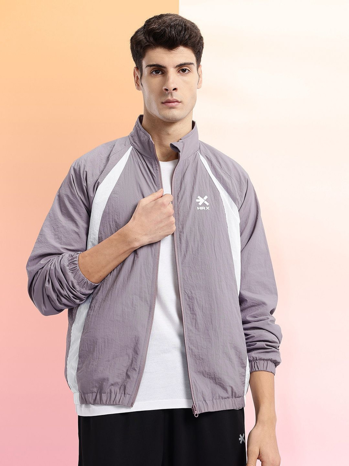 Image of HRX by Hrithik Roshan Full Sleeve Colorblock Men Jacket