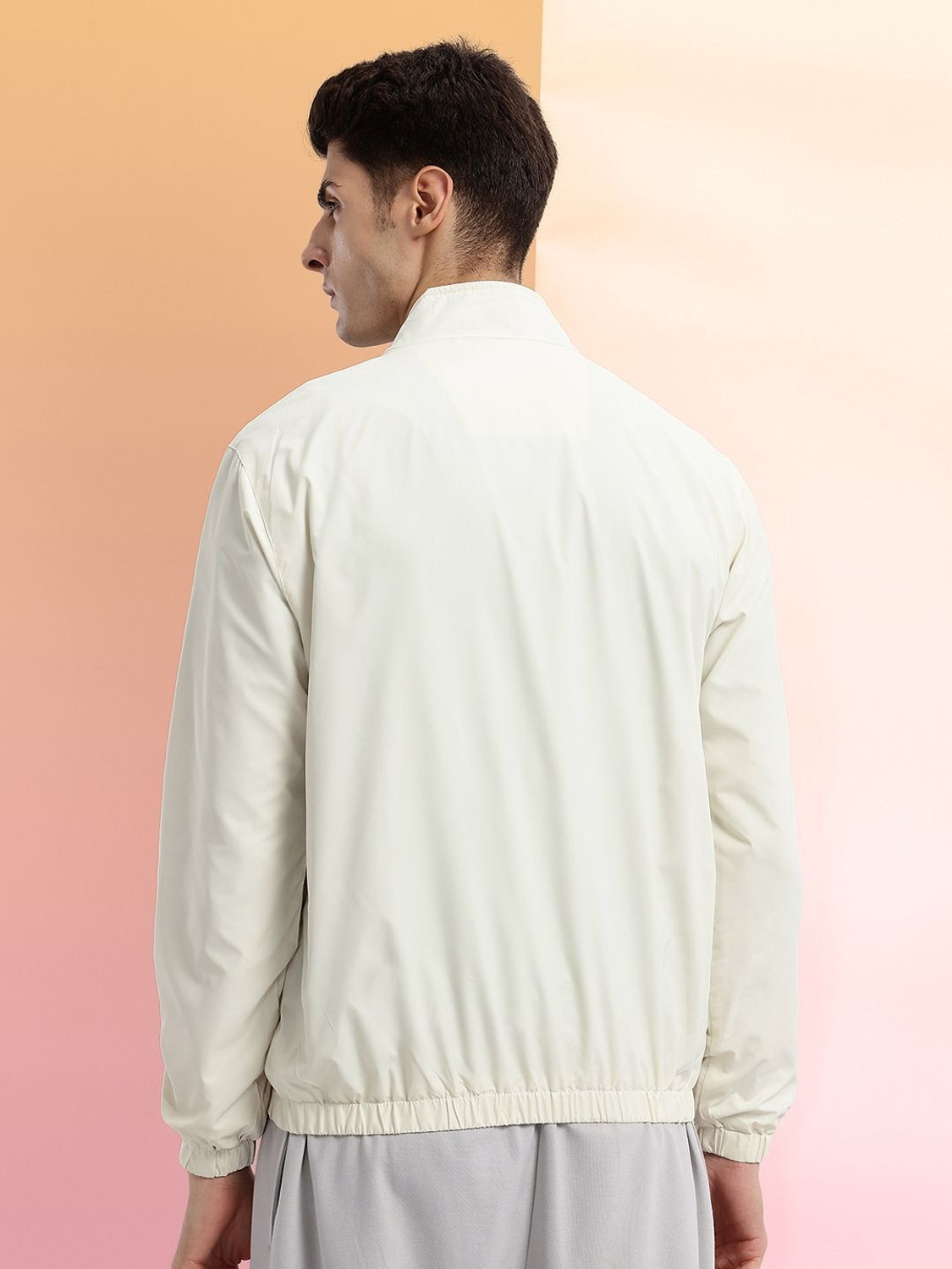 Image of HRX by Hrithik Roshan Full Sleeve Solid Men Jacket