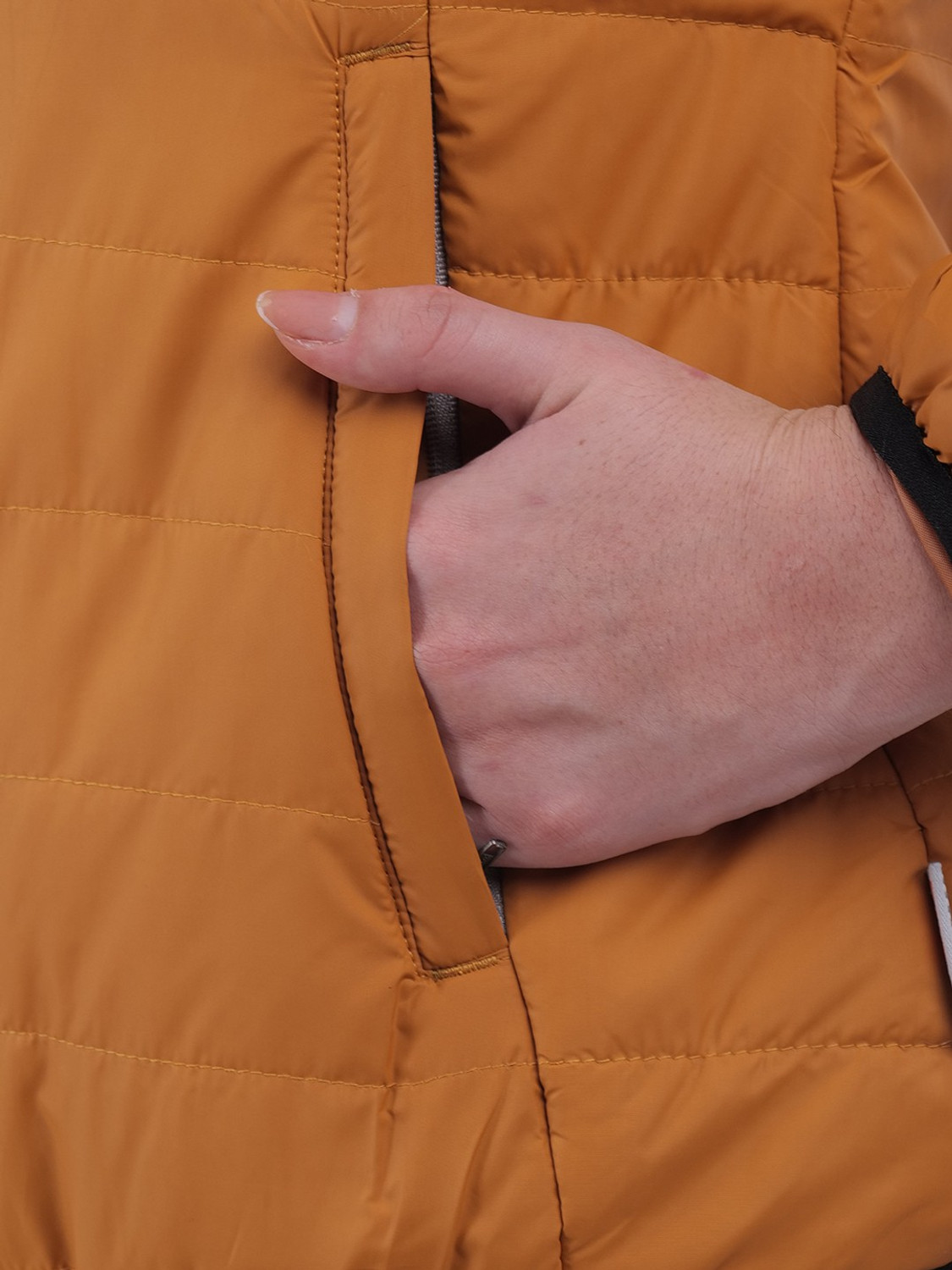Image of Wildcraft Husky Jacket 11 Women Colorblock Quilted Jacket