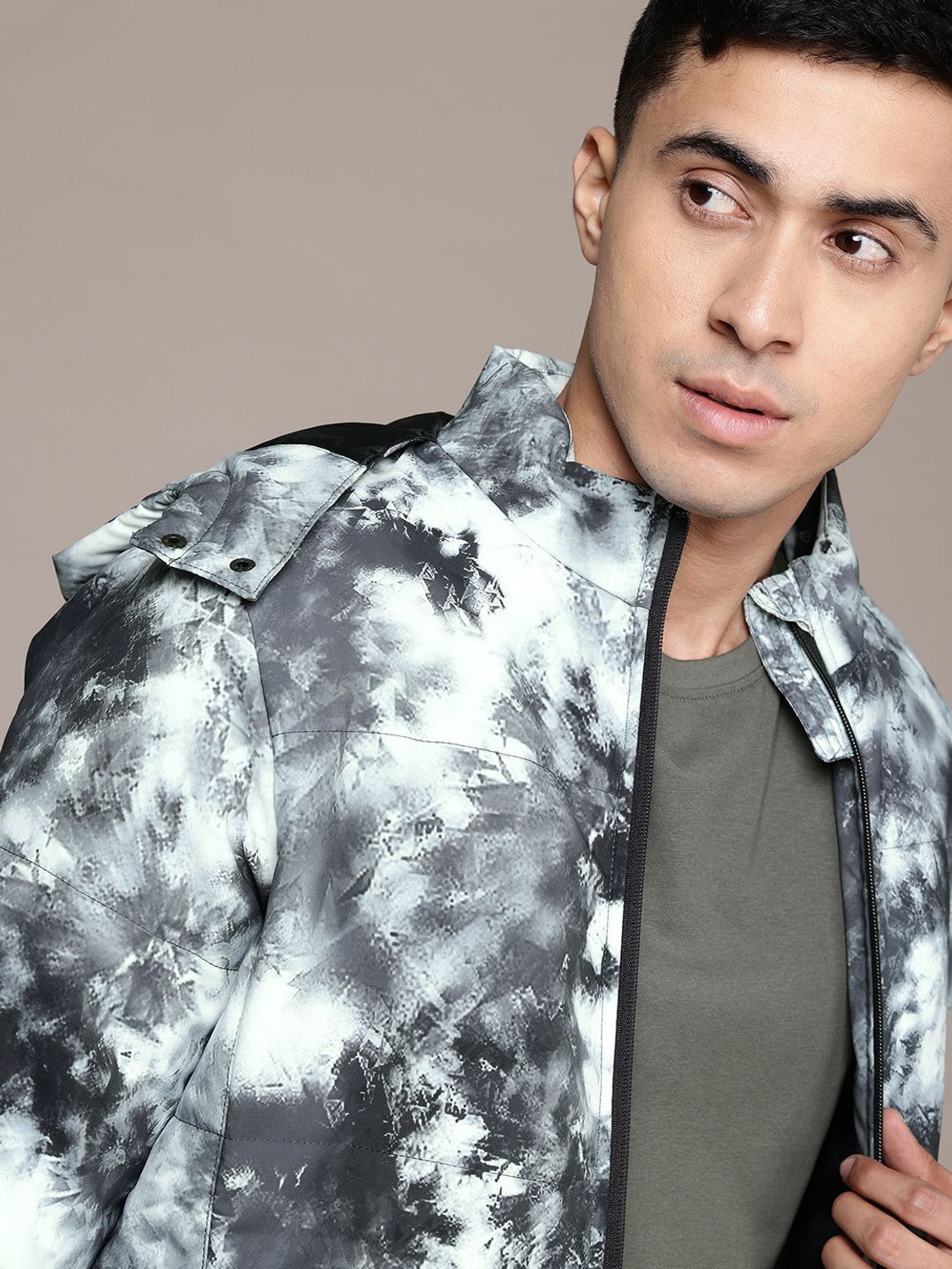 Image of Roadster Men Printed Padded Jacket