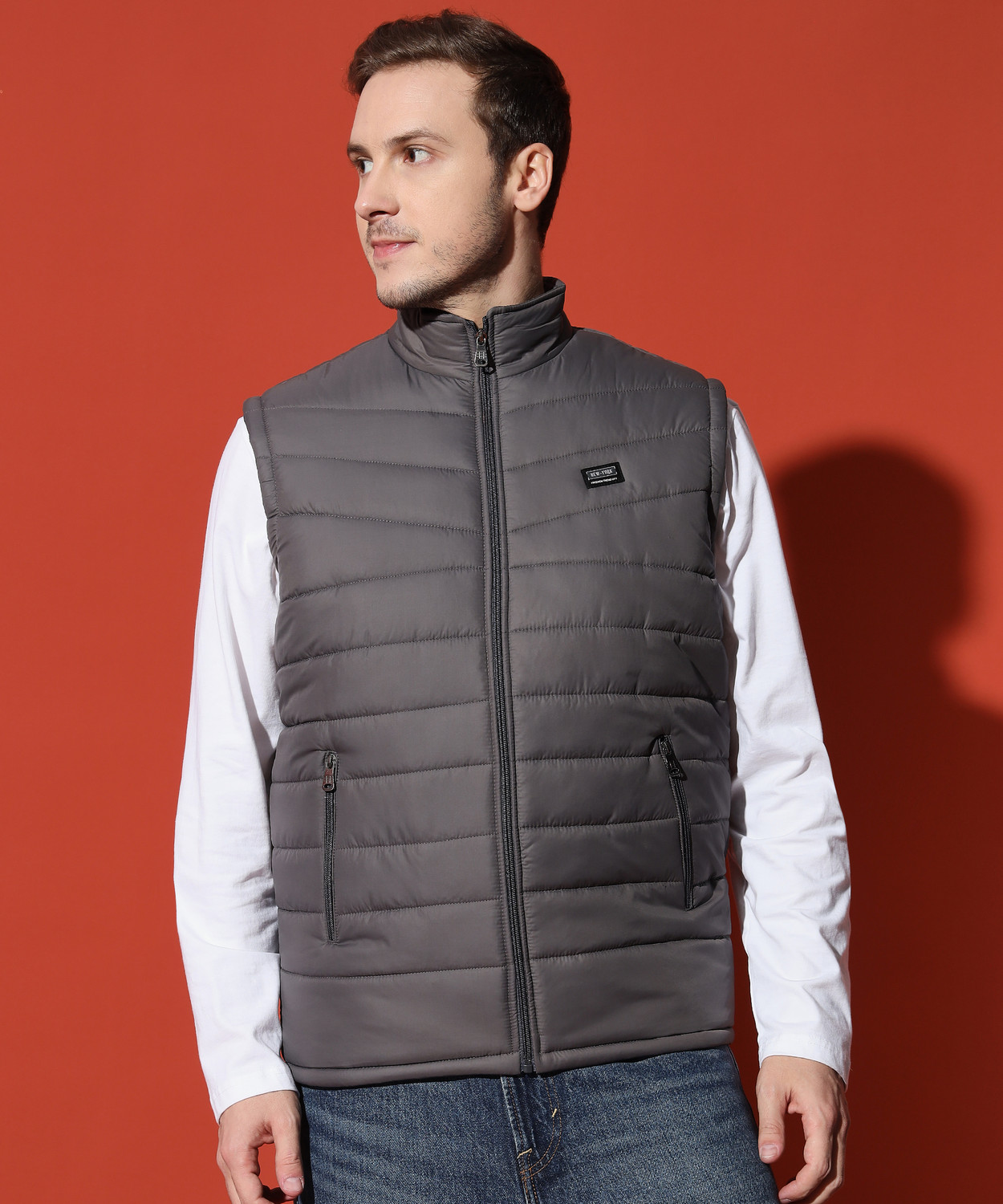 Image of Brayles Sleeveless Solid Men Jacket