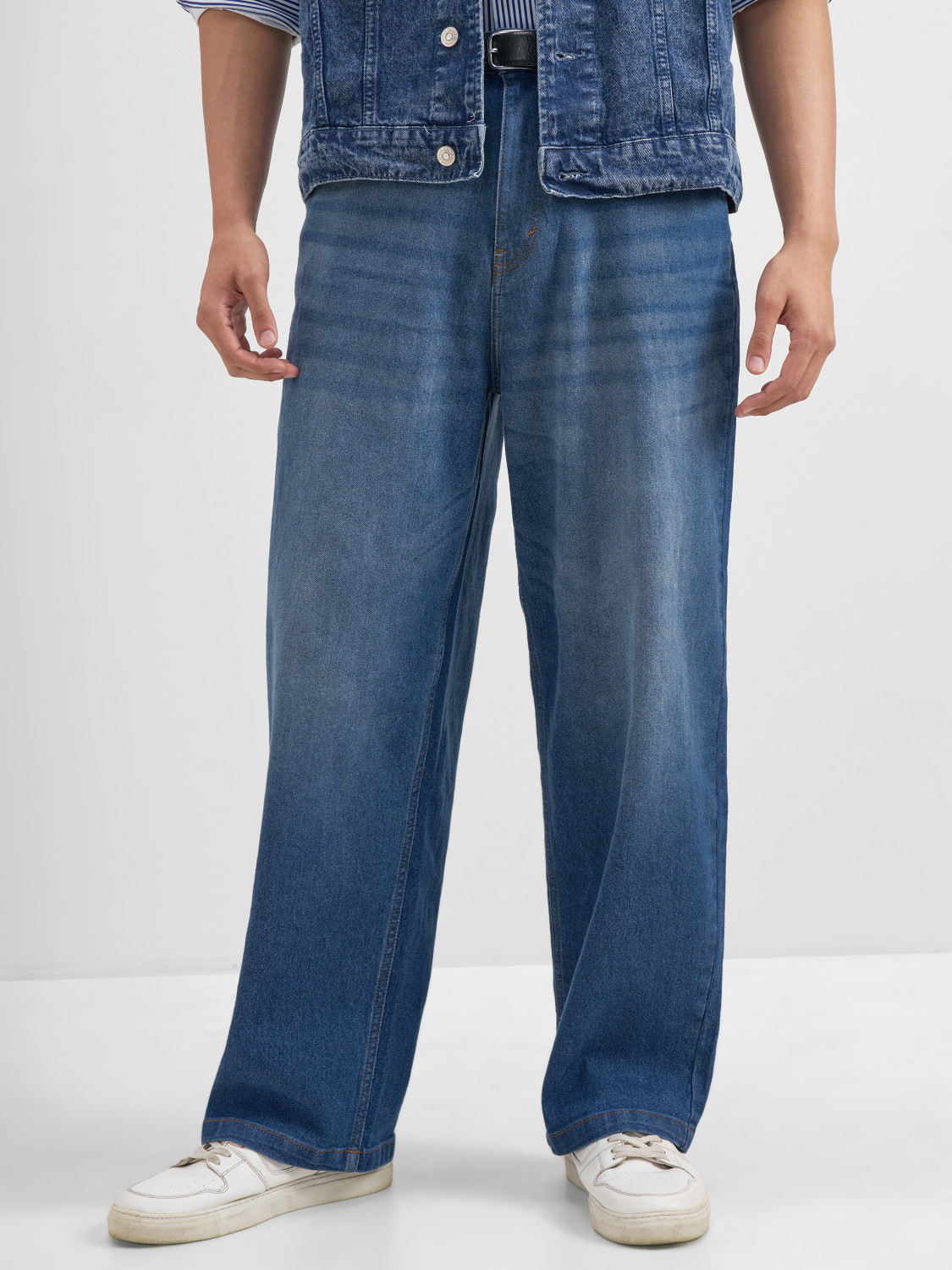 Image of HIGHLANDER Loose Fit Men Blue Jeans