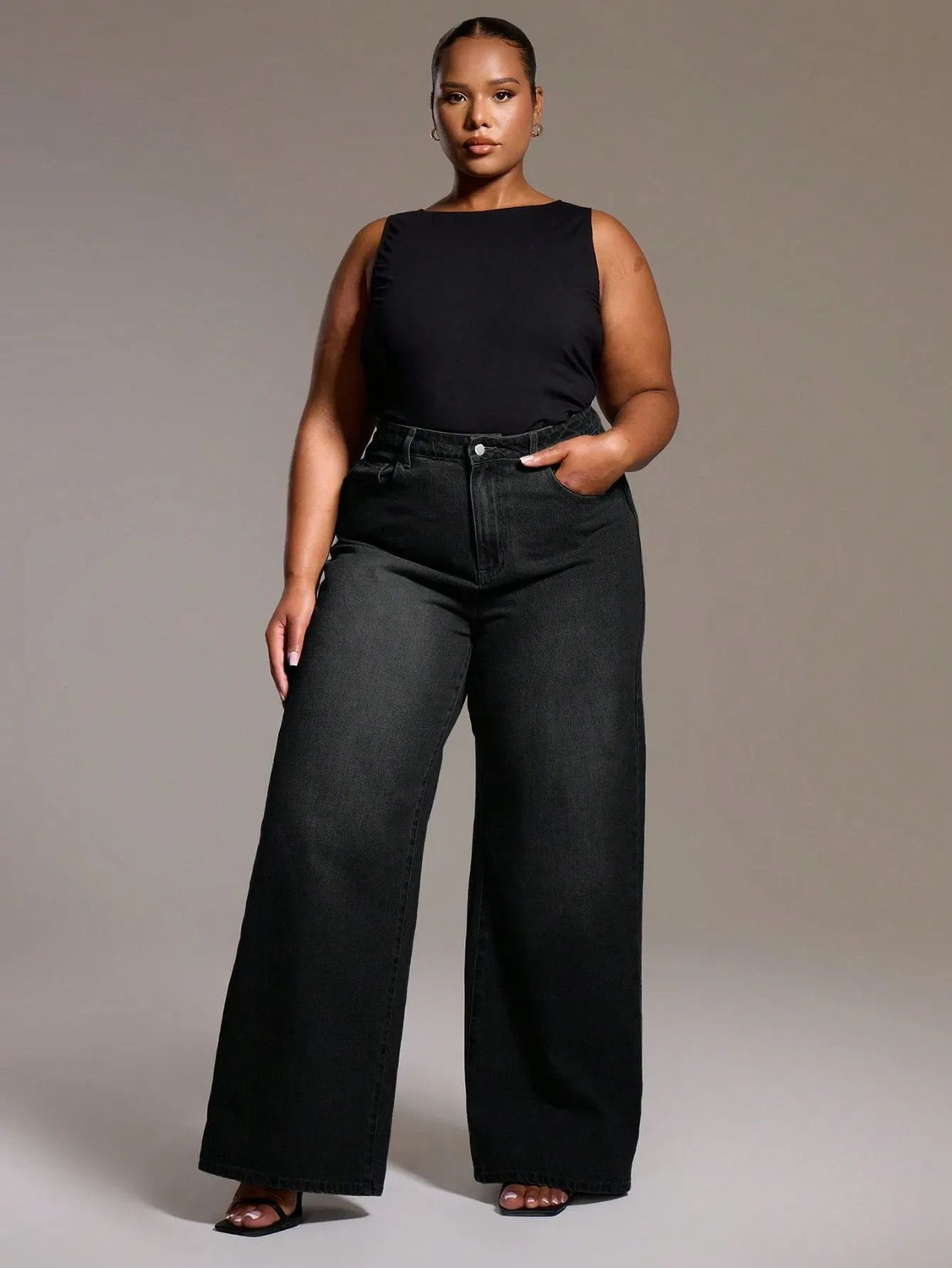 Image of Curvy CLOSET Relaxed Fit Women Black Jeans