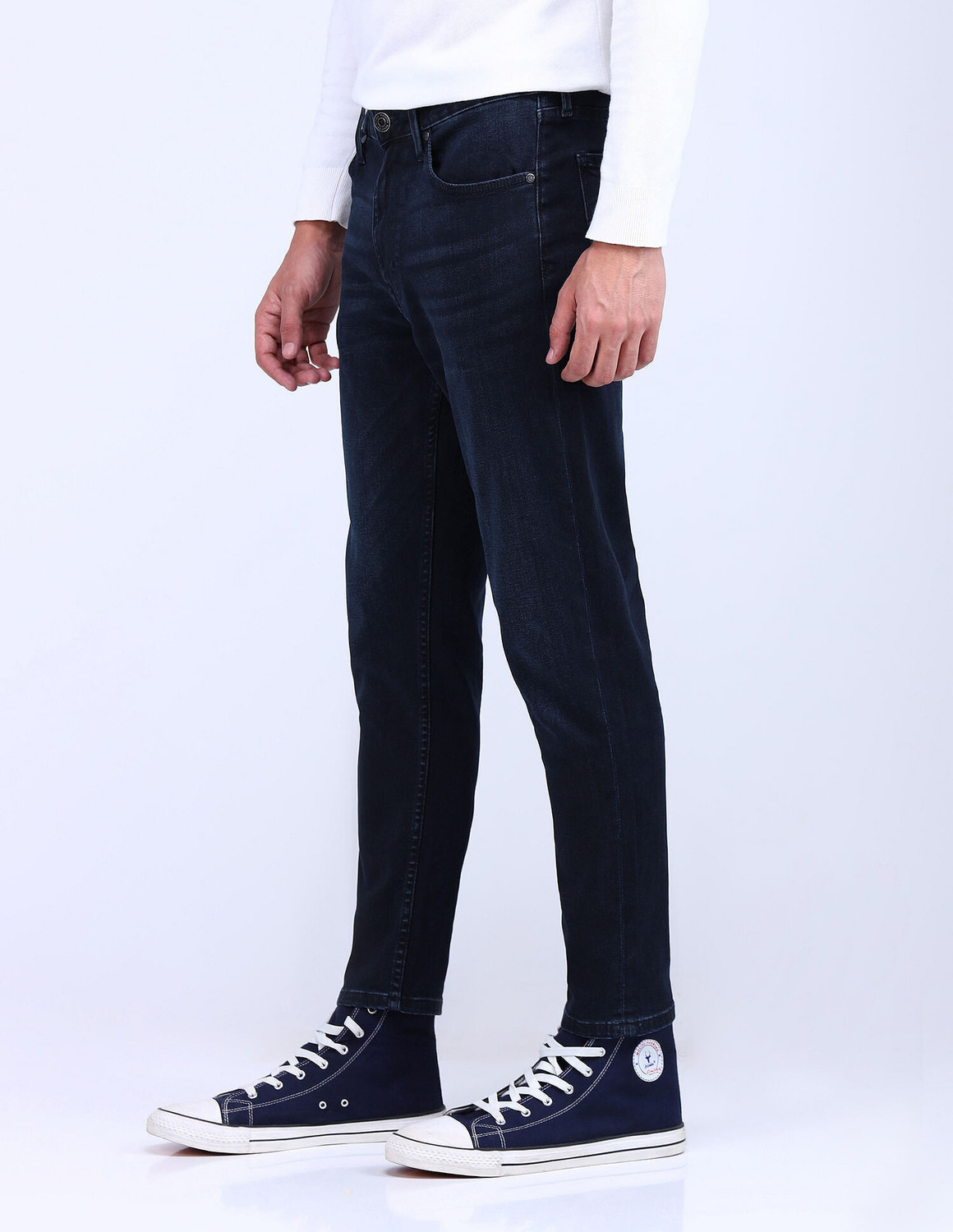 Image of FLYING MACHINE Men Tapered Fit Mid Rise Blue Jeans