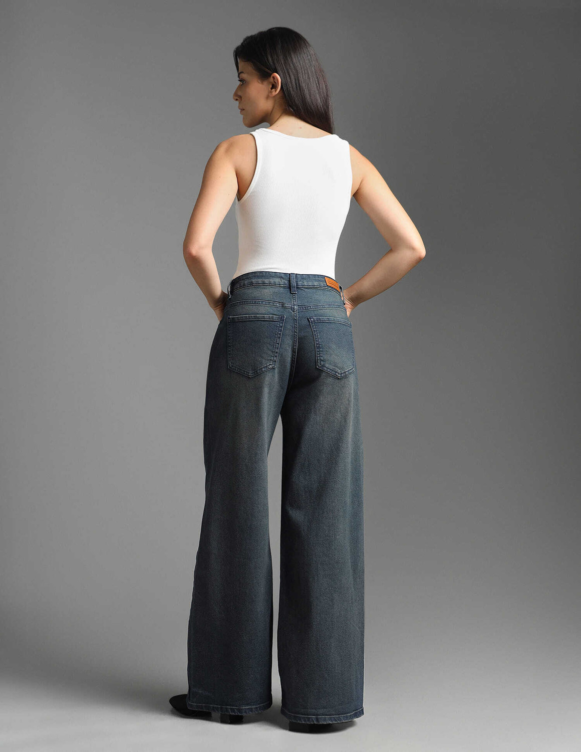 Image of FLYING MACHINE Loose Fit Women Blue Jeans