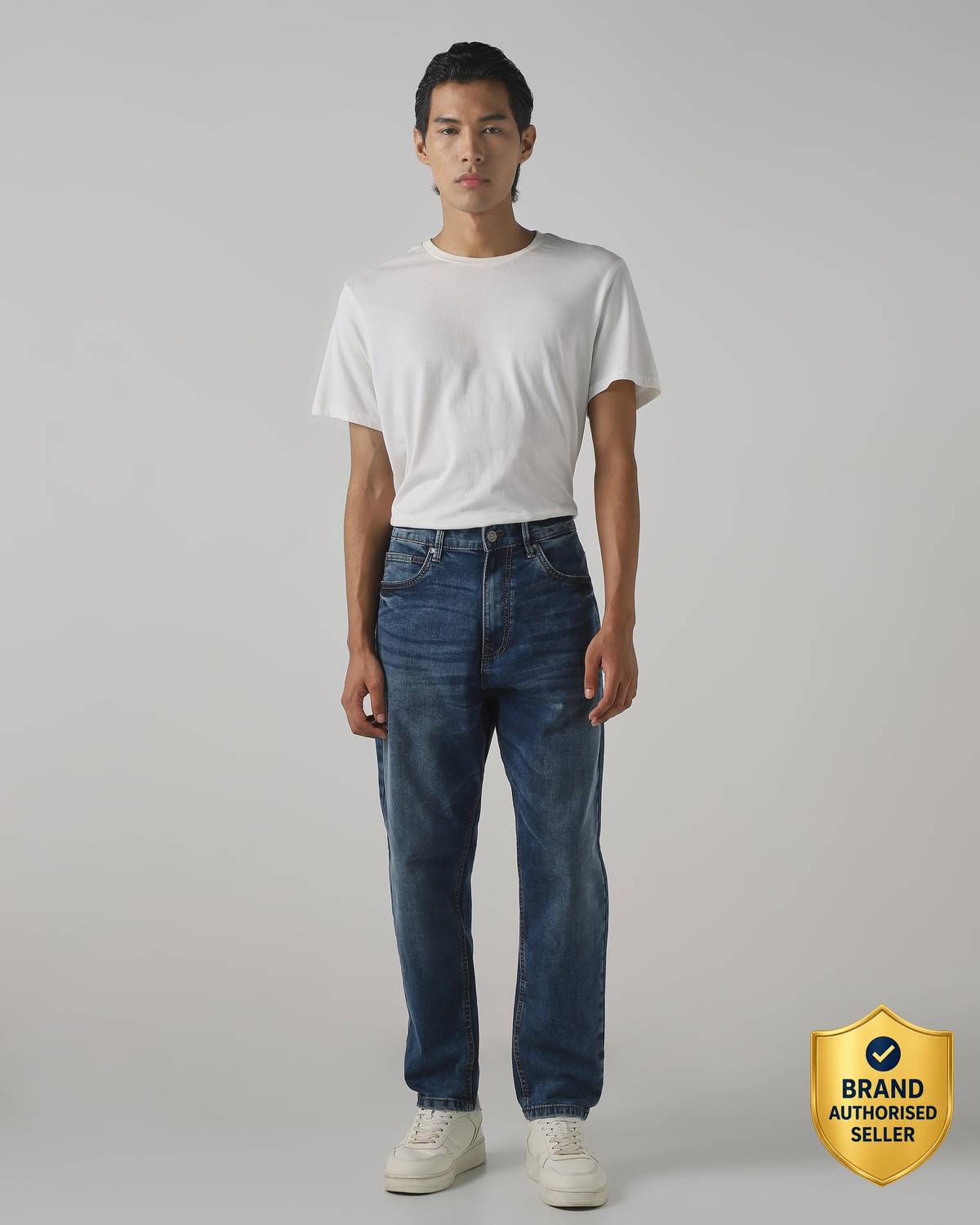 MUFTI Relaxed Fit Men Blue Jeans