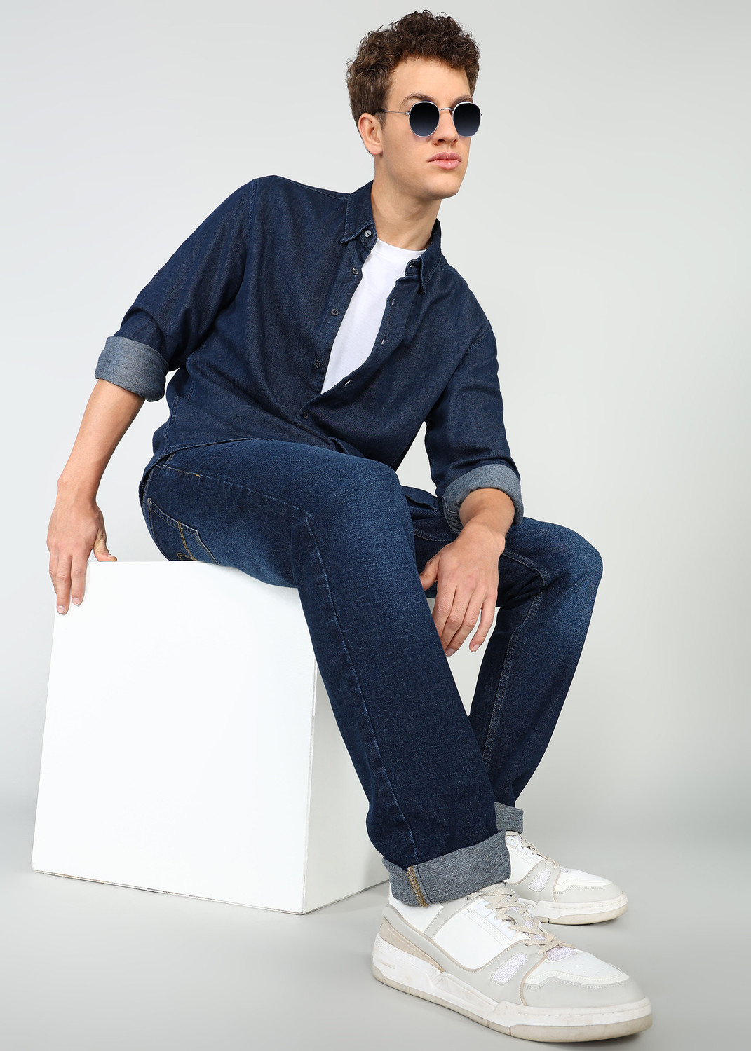 Image of Spykar Straight Fit Men Dark Blue Jeans
