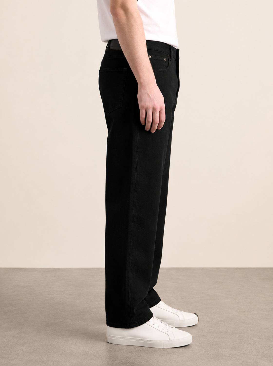 ZAYSH Loose Fit Men Black Jeans - Image 4