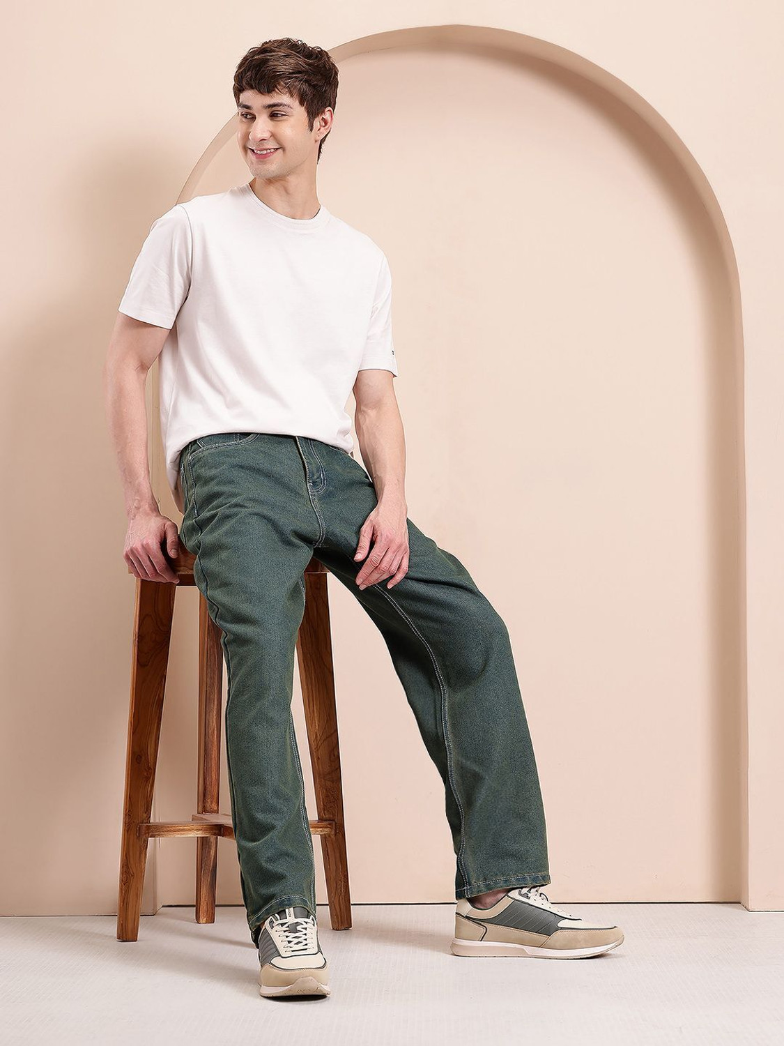 Image of Mast & Harbour Relaxed Fit Men Blue Jeans