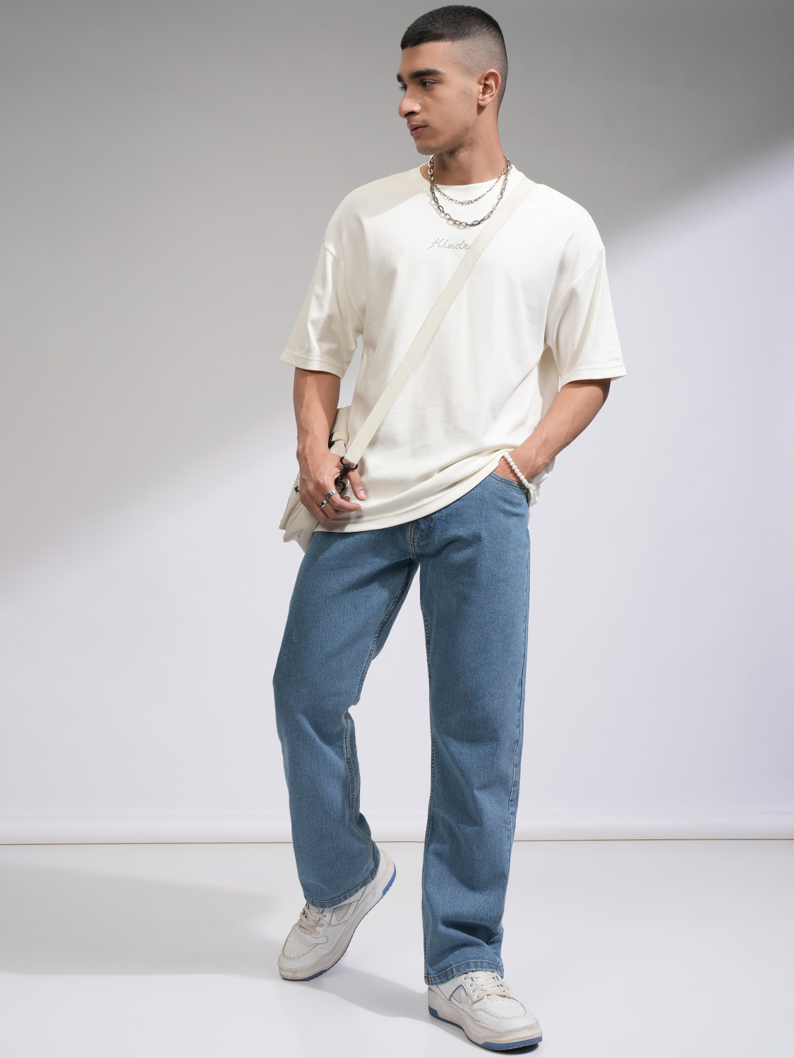 Image of HIGHLANDER Regular Men Light Blue Jeans